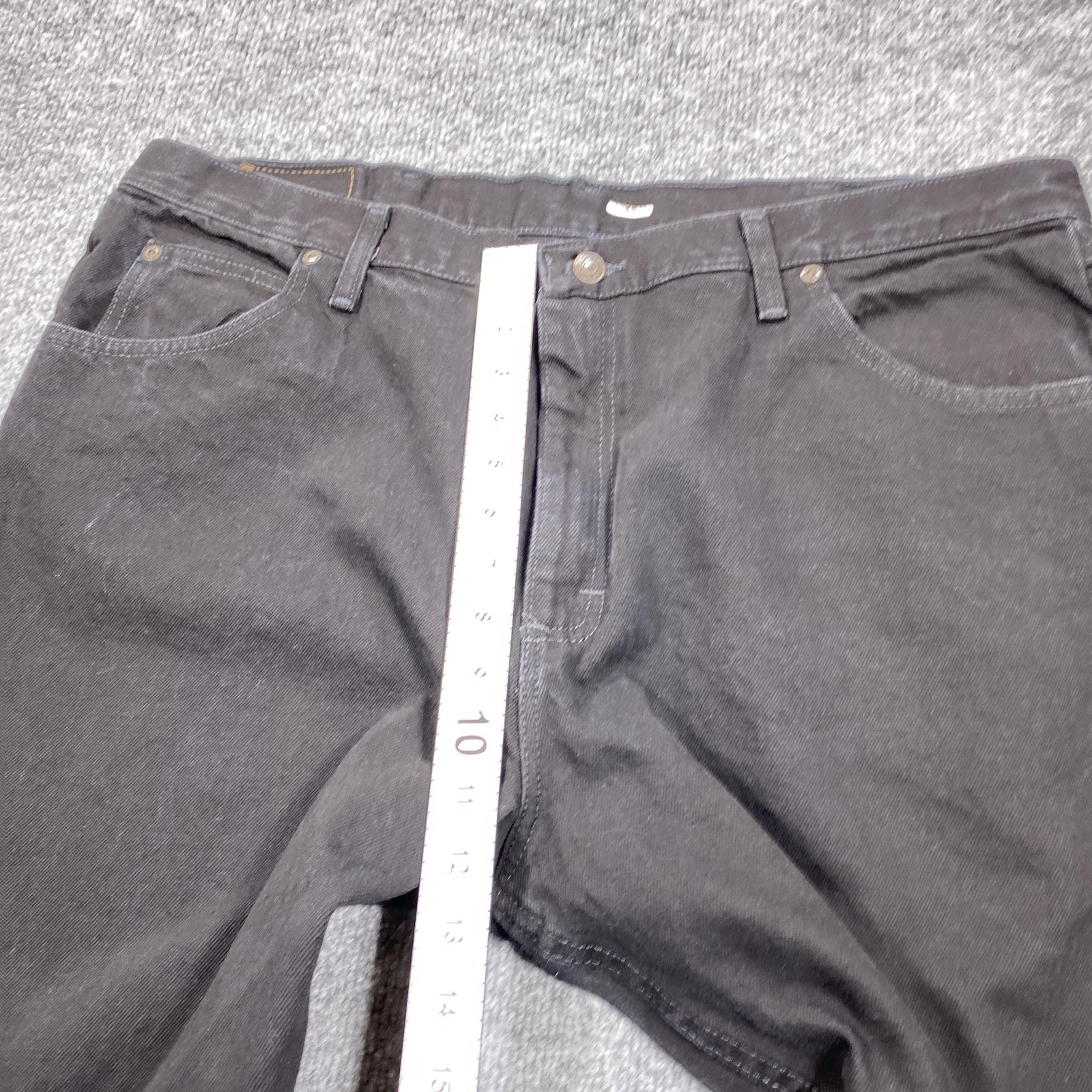 Wrangler Jeans Mens 40×30 Black Relaxed Straight Leg Denim Charcoal Wash