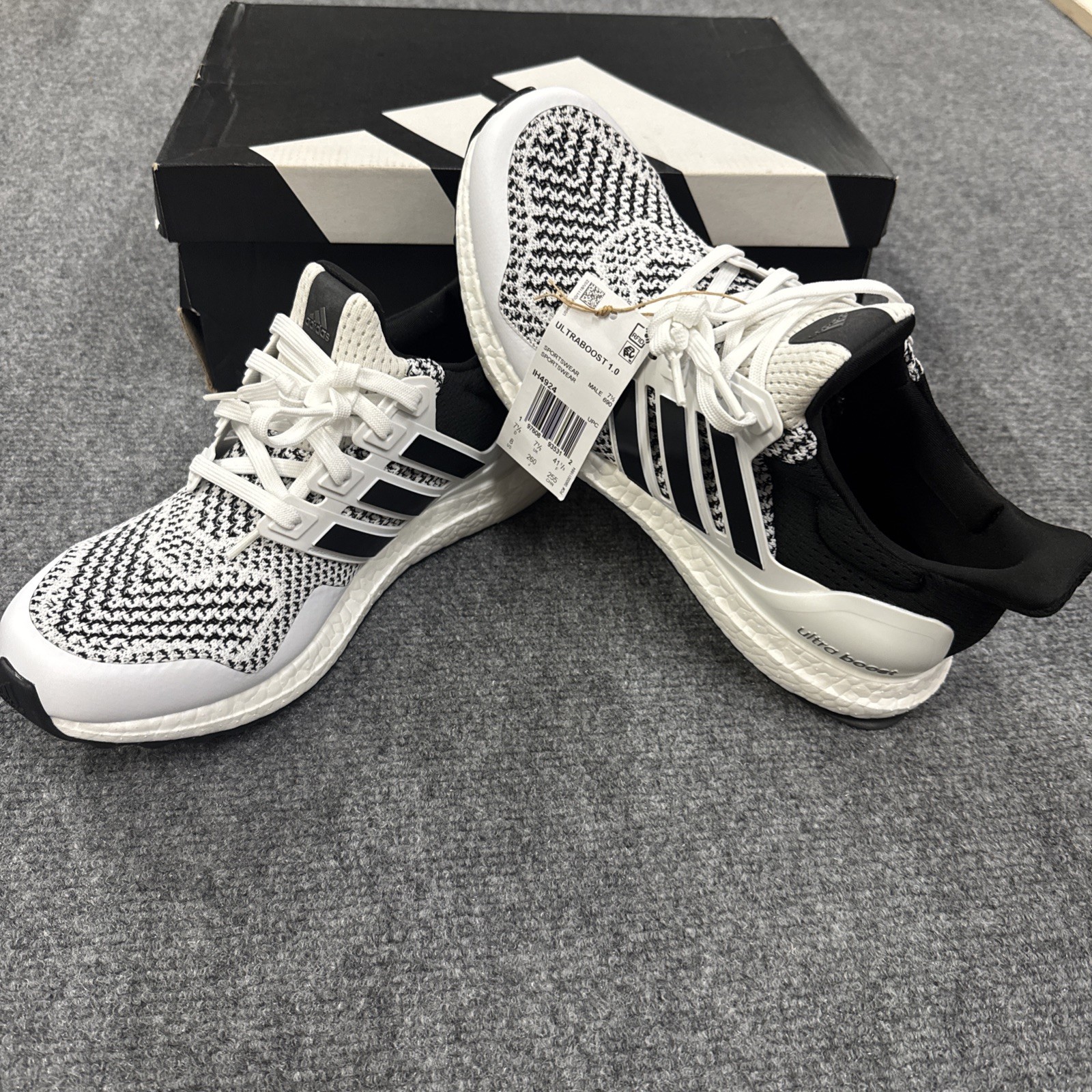 adidas UltraBoost 1.0 ‘Oreo’ IH4924 NWB Sz 8 Men’s Shoes, Sneaker