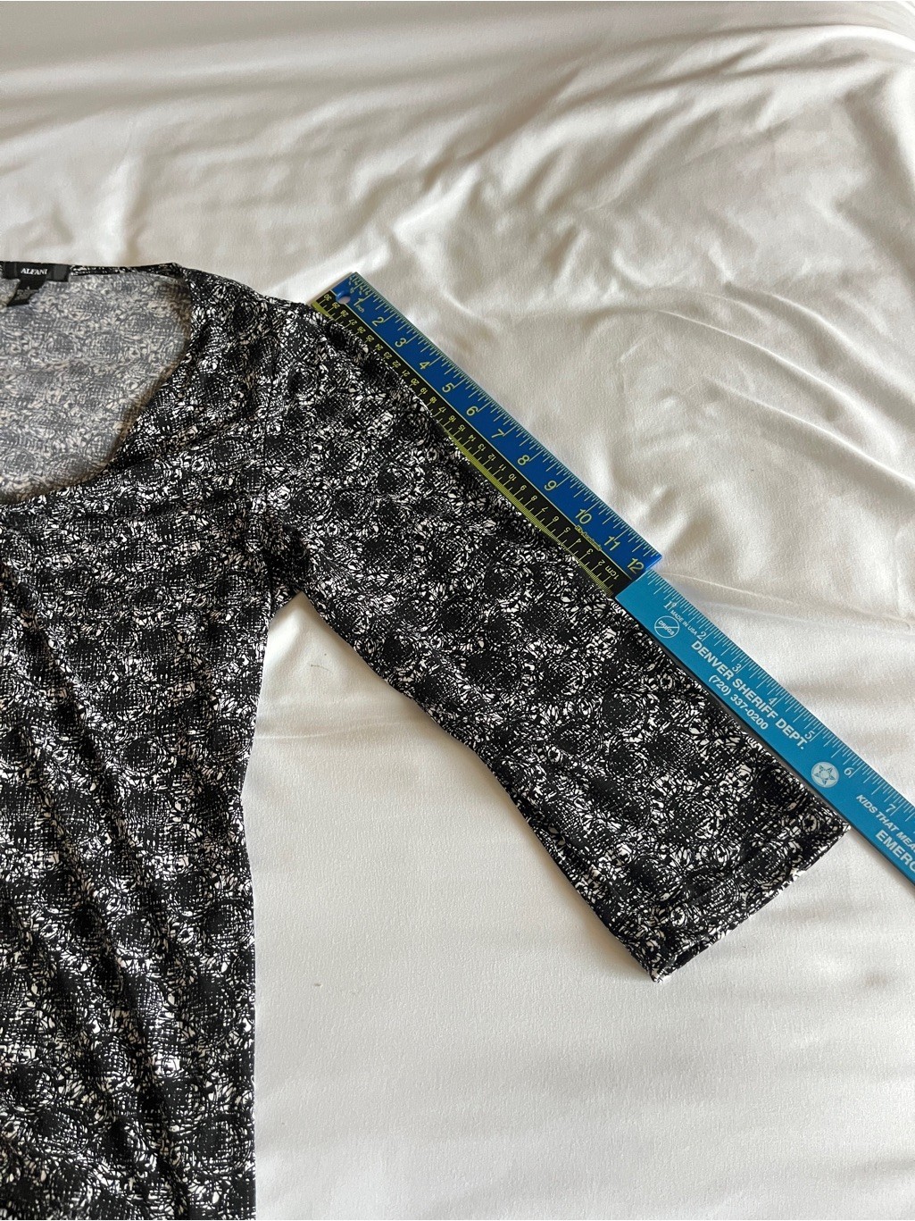 Alfani Polyester Black/White Abstract Print Long Sleeve Scoop Neck Blouse Size L