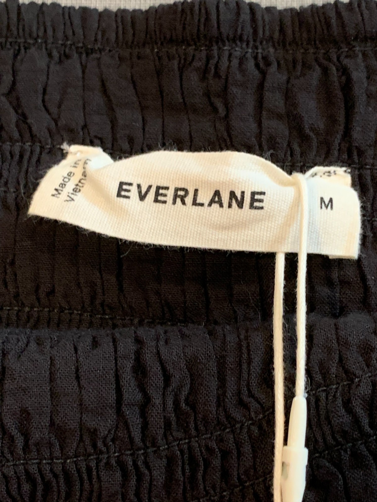 Everlane Off The Shoulder Top Medium Black Sleeveless Blouse M Comfort Stretch