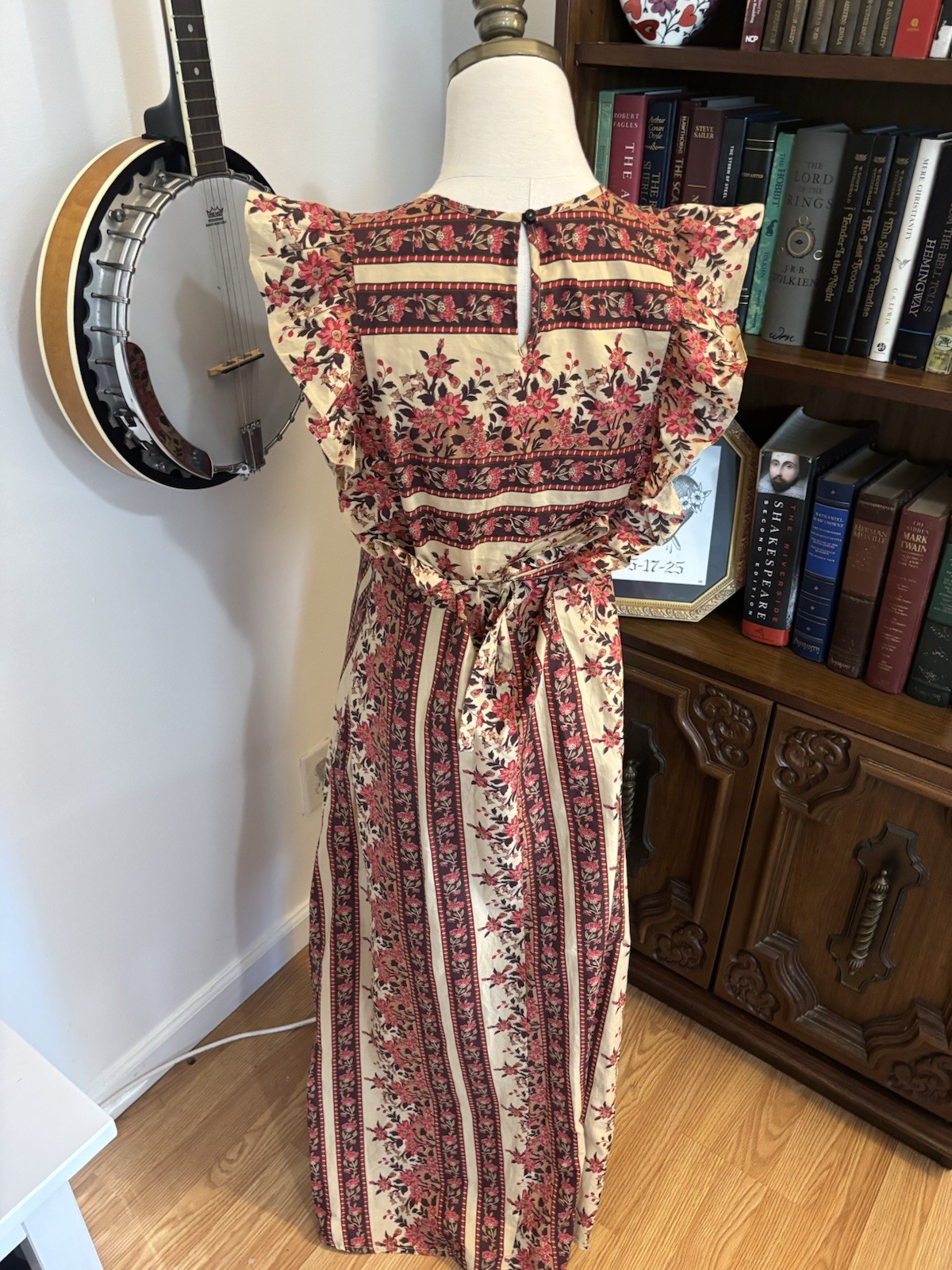 Christy Dawn Jessa Dress Beige Red Floral Round Neck Ruffle Sleeve Maxi SZ S