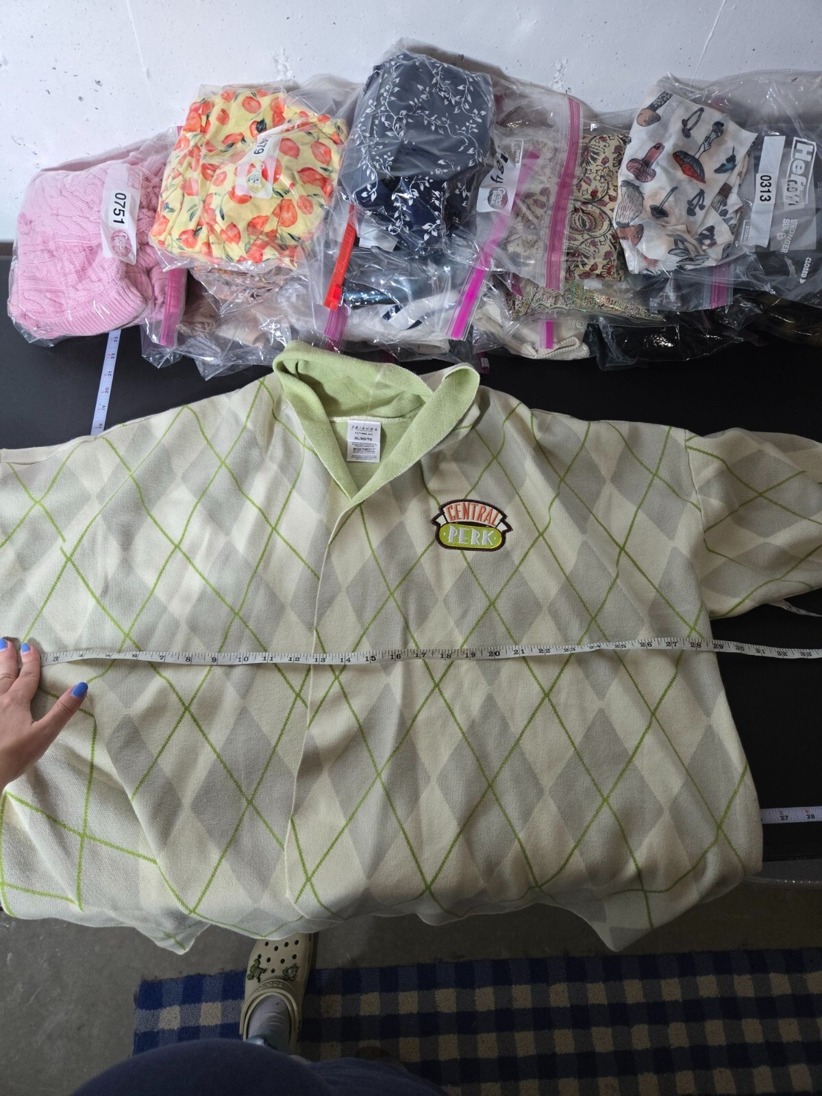 NWT Friends Central Perk Argyle Cardigan Sweater Size XL CultureFly Exclusive