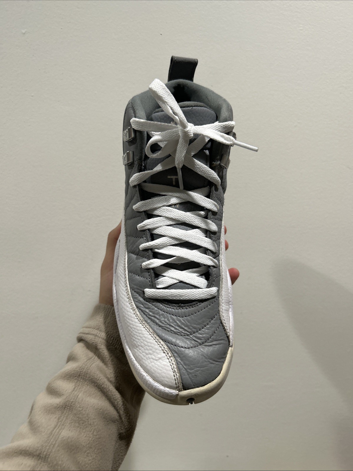 Size 9.5 Men’s Air Jordan 12 Stealth Gray White CT8013-015 2022