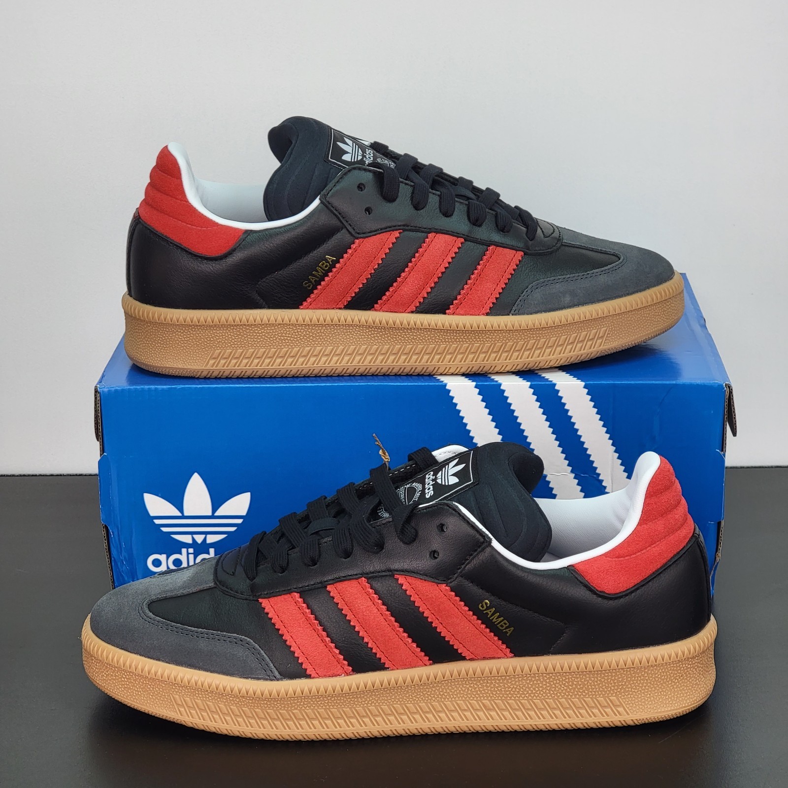 Adidas Samba XLG Men’s Size 10 Athletic Shoes Black Red Soccer Sneakers