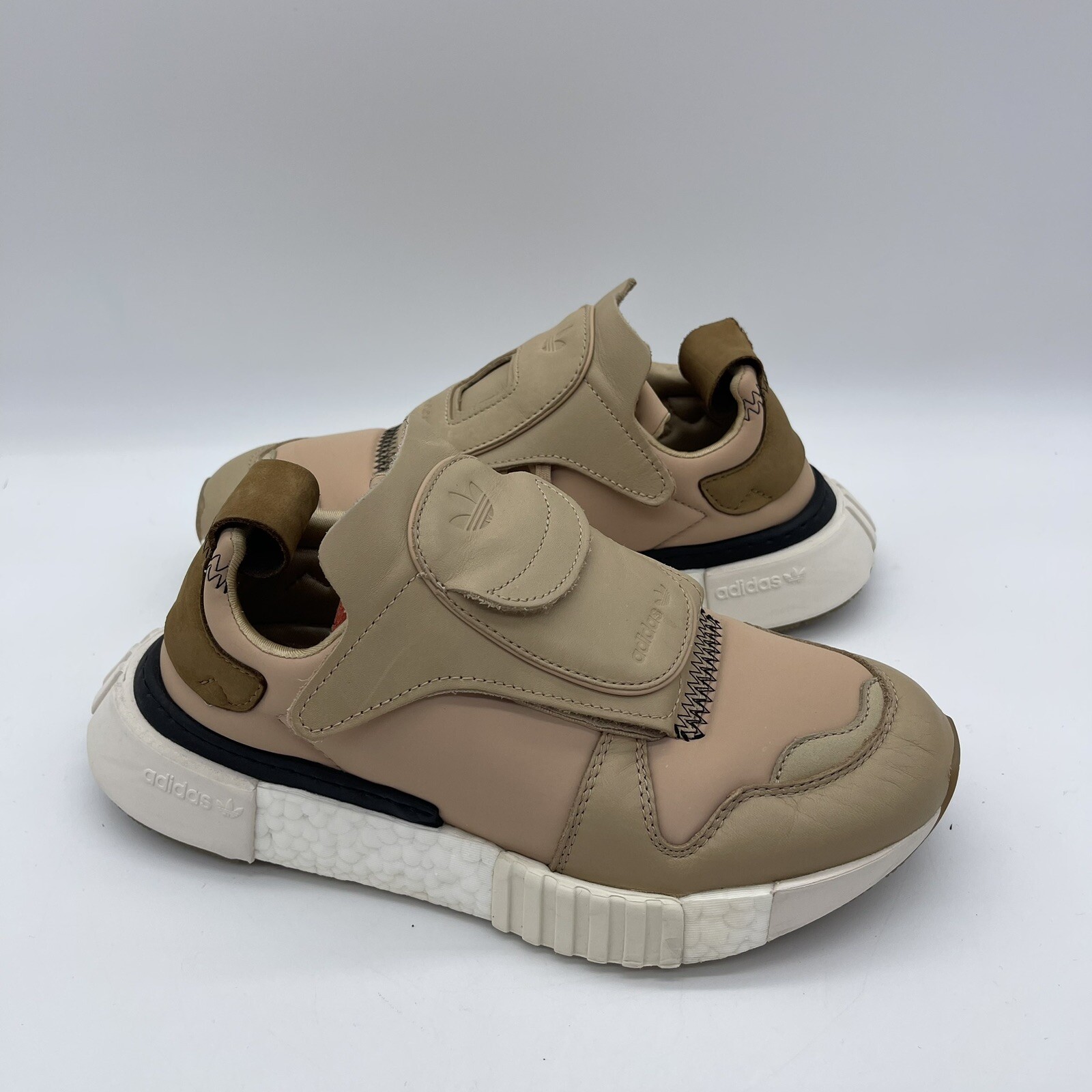 Adidas Originals Futurepacer BD7914 Men’s Size 6 Running Shoe ‘Pale Nude’