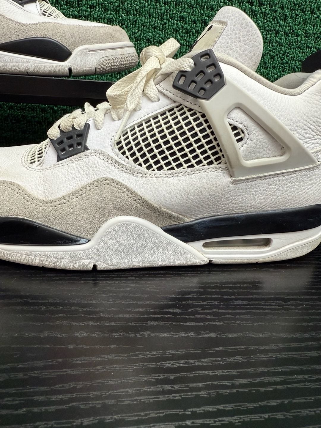 Air Jordan 4 Retro Military Black Men’s Size 11 Pre-Owned: Good