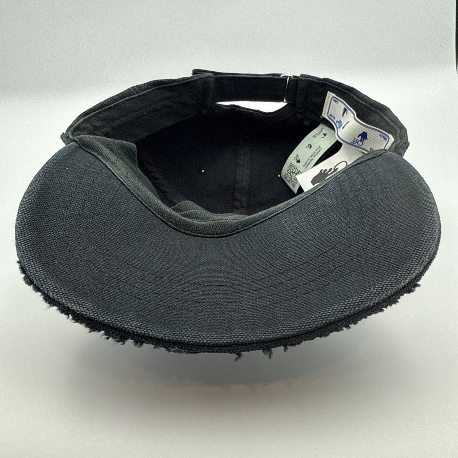 Off-White Black & White Arrow Cap Distressed Style Hat – One Size Adjustable
