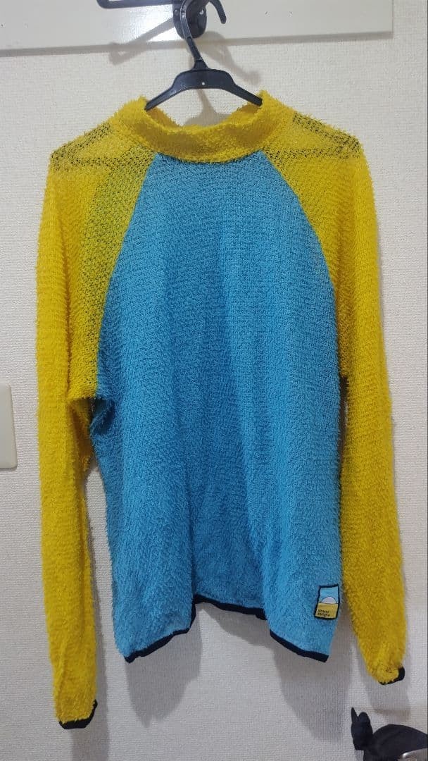 Senchi Designs ALPHA 60 Crewneck Blue Yellow M Size Long Sleeve
