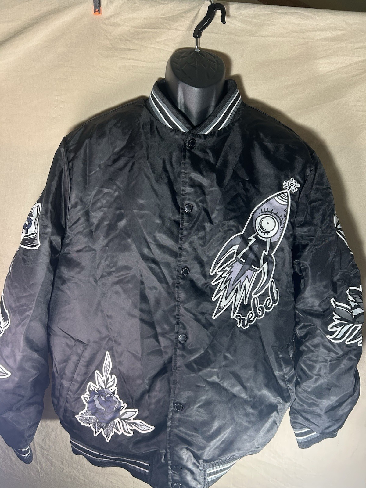 Rebel Minds Fly High Bomber Jacket Mens XL Black Satin Varsity Streetwear