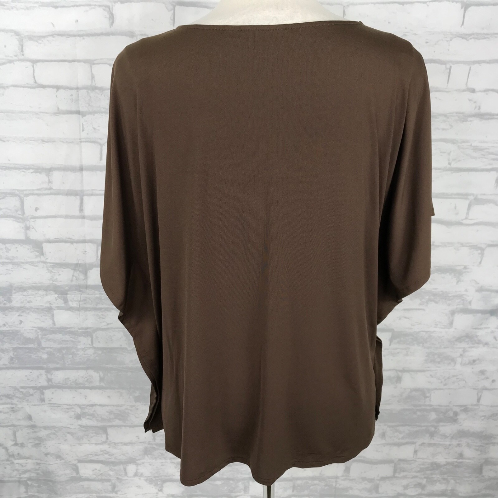 Bob Mackie Wearable Art Poncho Top Size 1X Floral Brown Blouse Short Sleeve