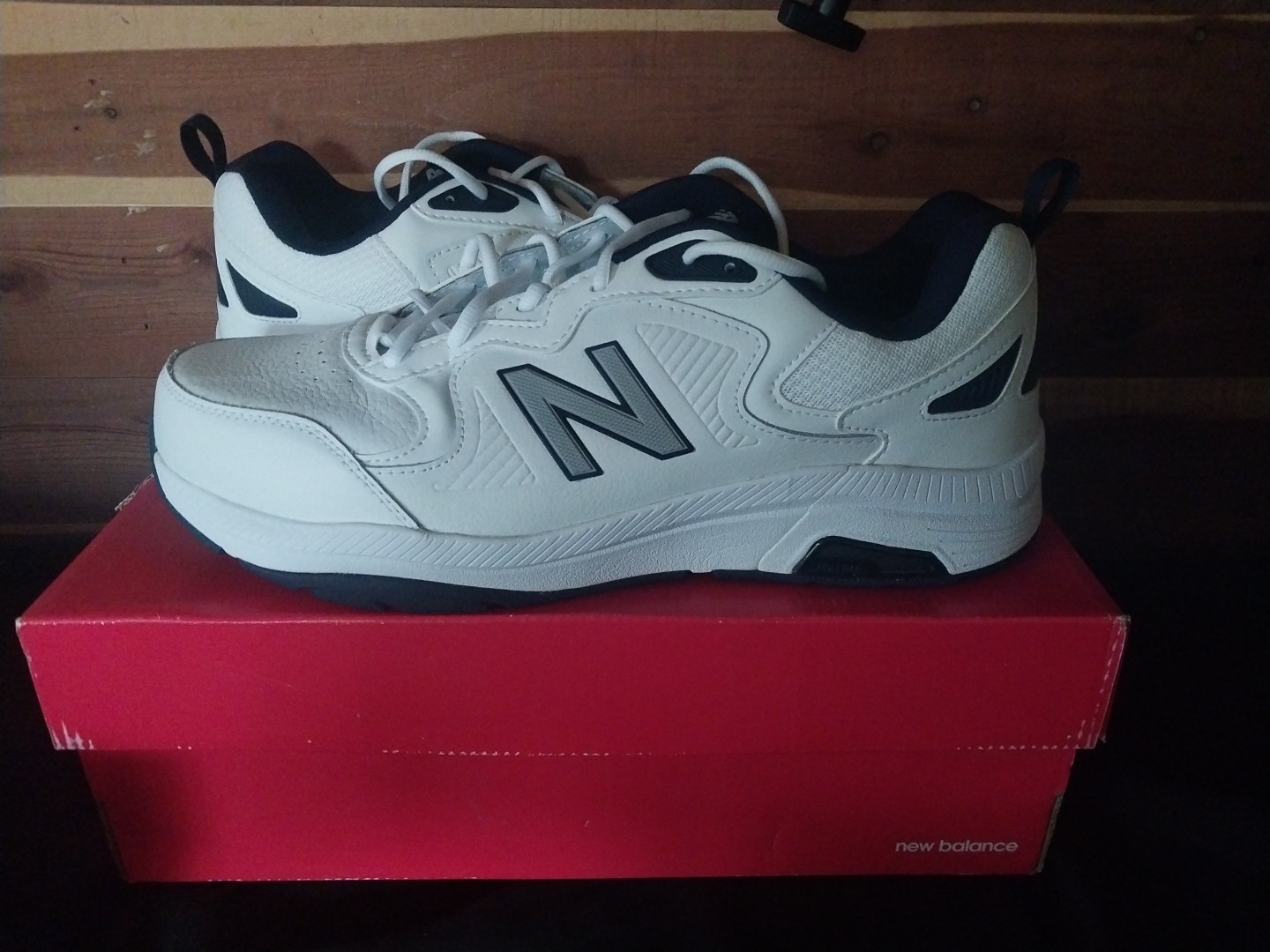 New Balance 857V3 White/Blue Size 14