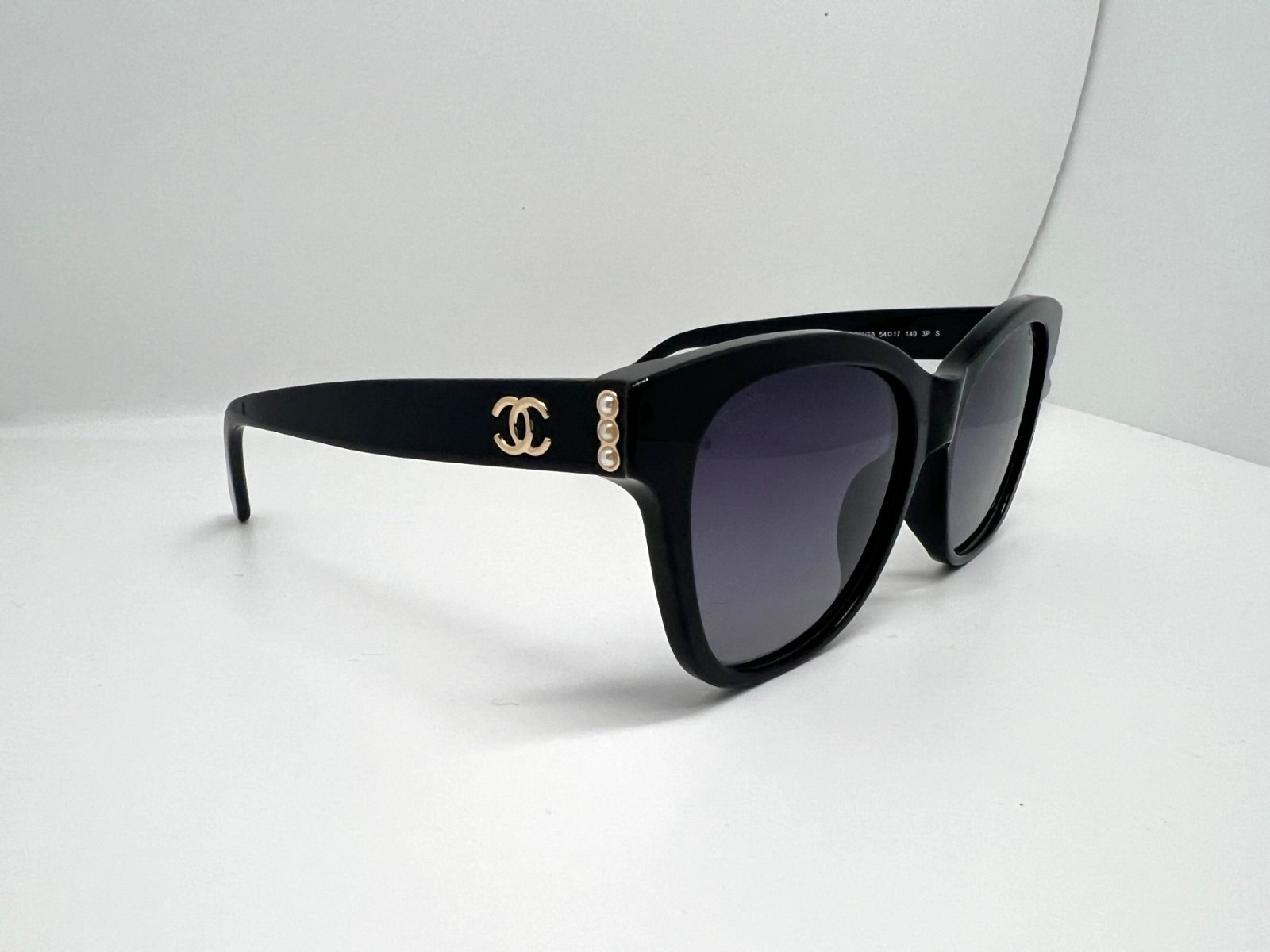 New CHANEL Sunglasses 5482 Women Frames Black Gold Pearl Authentic With Box