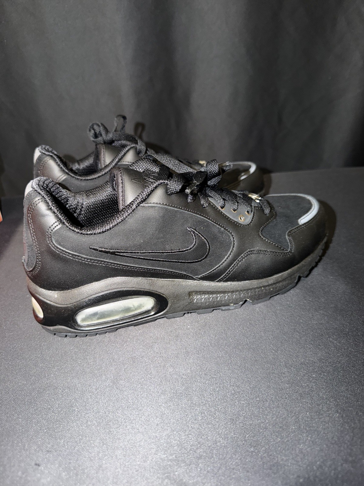 2007 Nike Air Max International M7.5/W9