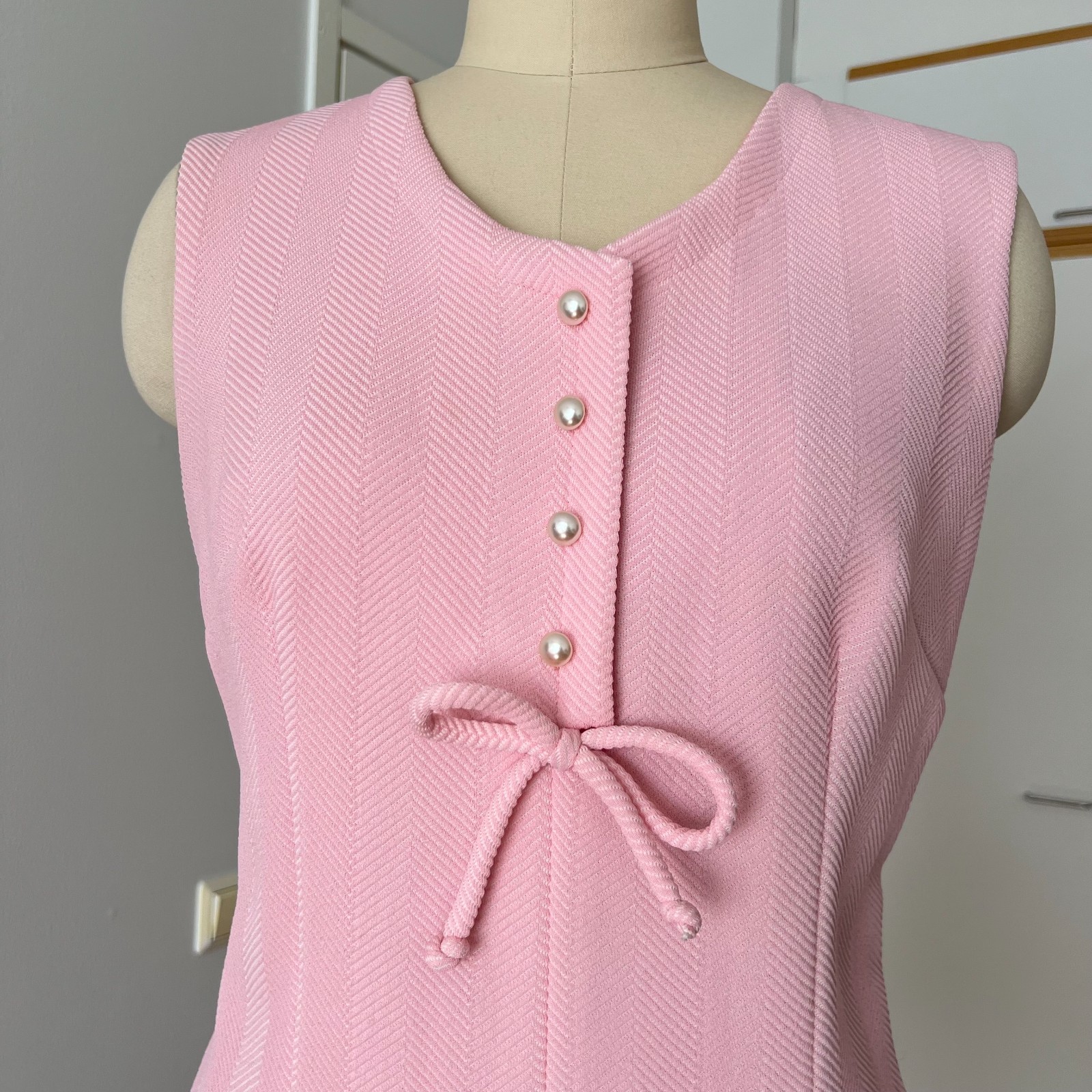 60s 70s Pink Mod Shift Mini Dress Sleeveless Aline Twiggy Style Go Go Space Age