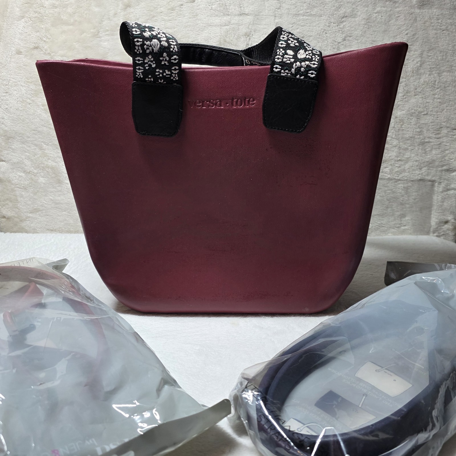Versa Tote JEN & CO Maroon Rubber Bag 3 Interchangeable Straps Beach Utility
