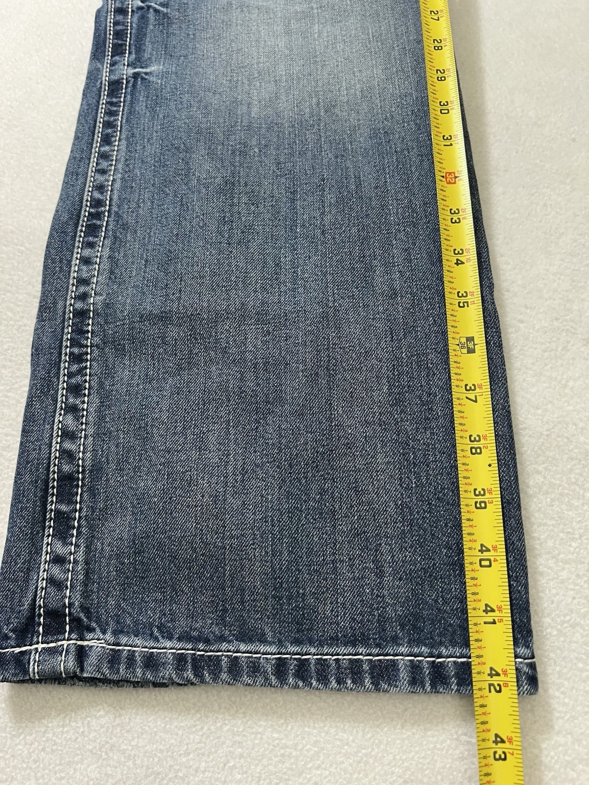 Ariat M4 COLTRANE Relaxed Bootcut Men’s Jeans Size 38×30 Blue Denim Medium Wash