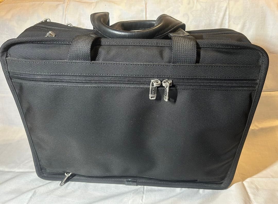 TUMI 26160D4 Expandable Ballistic Nylon Laptop Briefcase Black 2 Way 17.3in