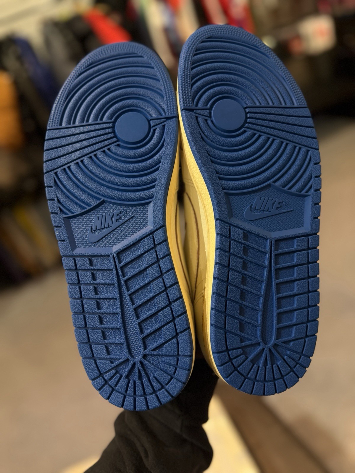 Size 13 – Fragment Design x Travis Scott x Air Jordan 1 Retro (DM7866 104)