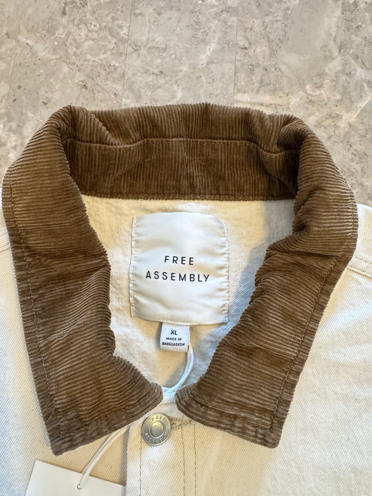Free Assembly Men’s Canvas Barn Jacket Corduroy Collar Chore Coat Cream XL NWT