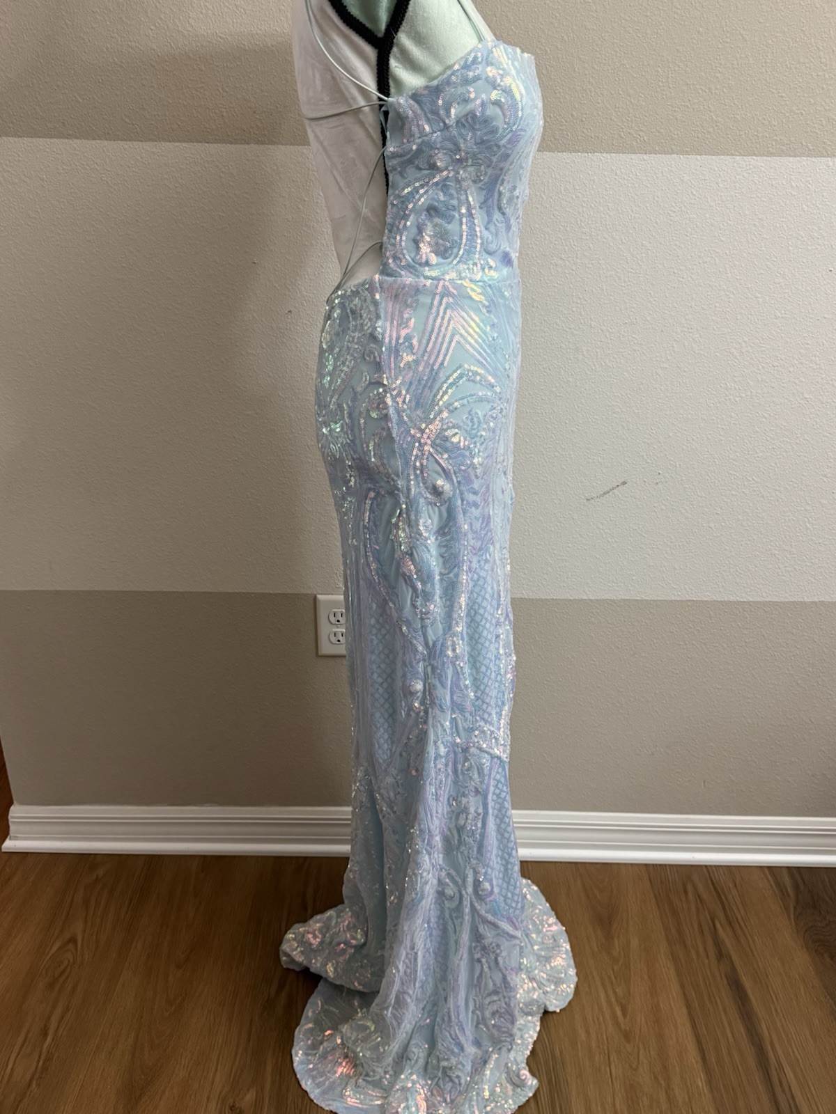 Light Blue Sequin Formal/Prom Dress – Size 13
