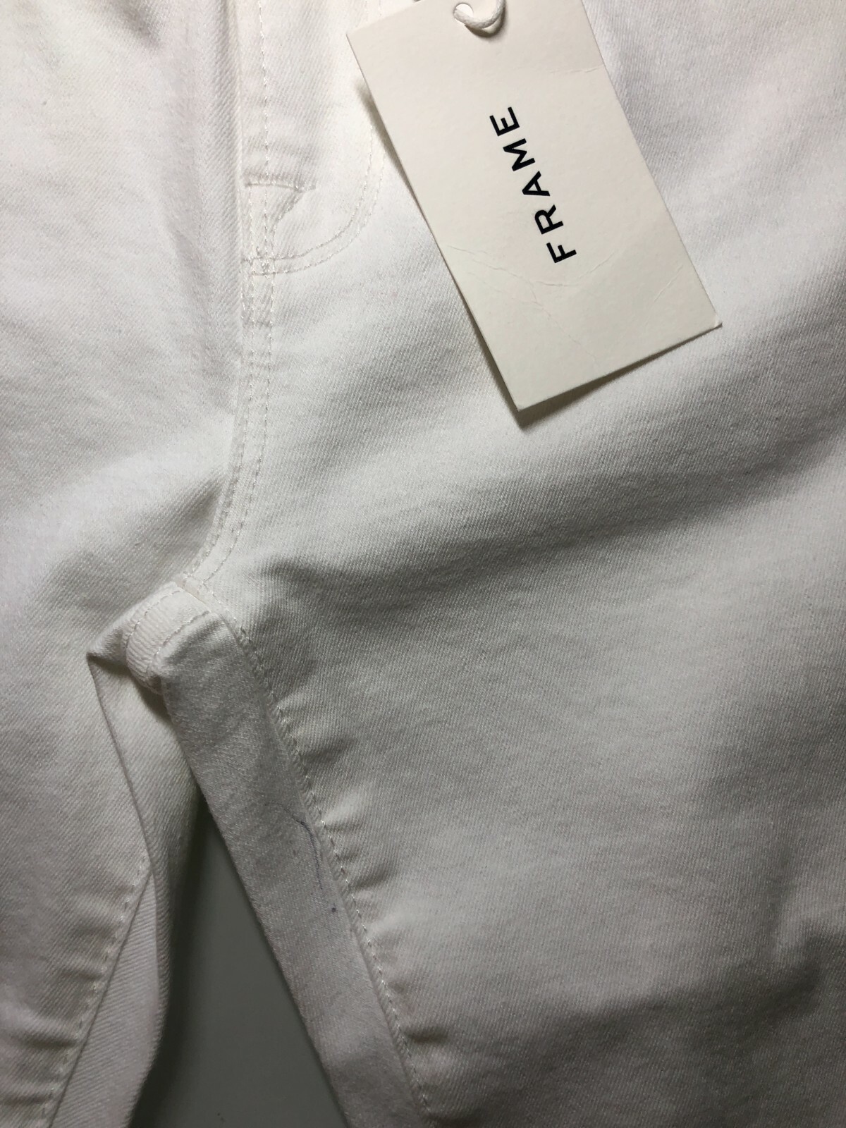 FRAME DENIM Le Skinny de Jeanne Raw Stagger Jeans Denim White Blanc 24 $205 B502