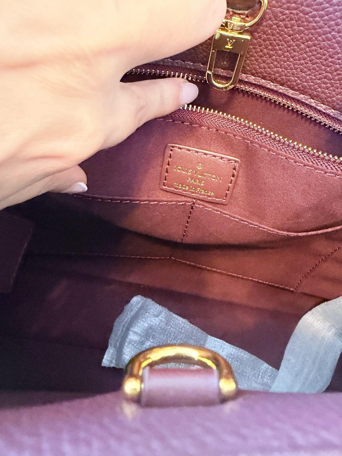 Louis Vuitton OnTheGo Medium Burgundy Monogram Embossed Tote Strap Box