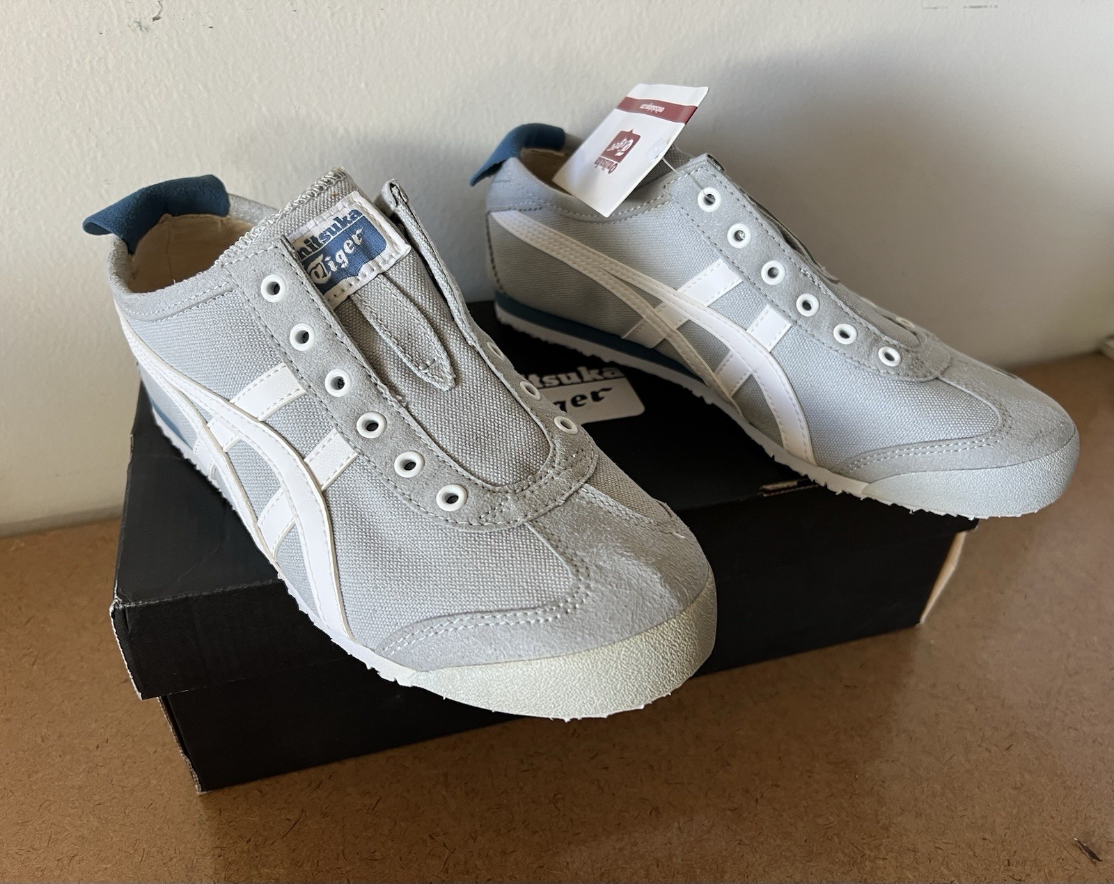 Onitsuka Tiger MEXICO 66 SLIP-ON Mid Grey/ White 1183A360 020 Sz 6.5 Women NWB