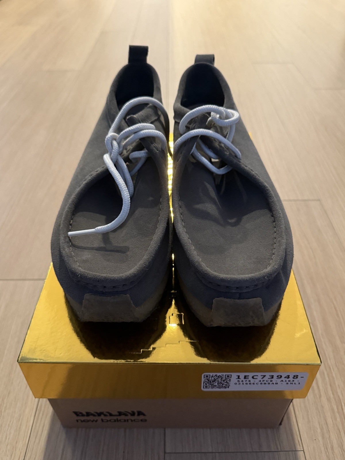 Ronnie Fieg La Rossendale Kith Clarks Wallabee – 10.5