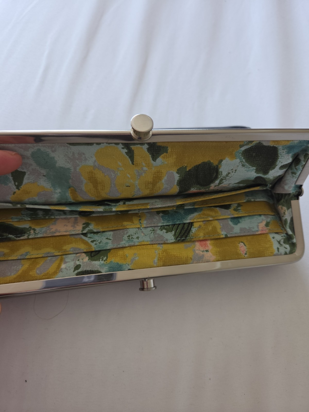 HOBO International Black Genuine Leather Kiss Lock Frame Clutch Wallet Floral