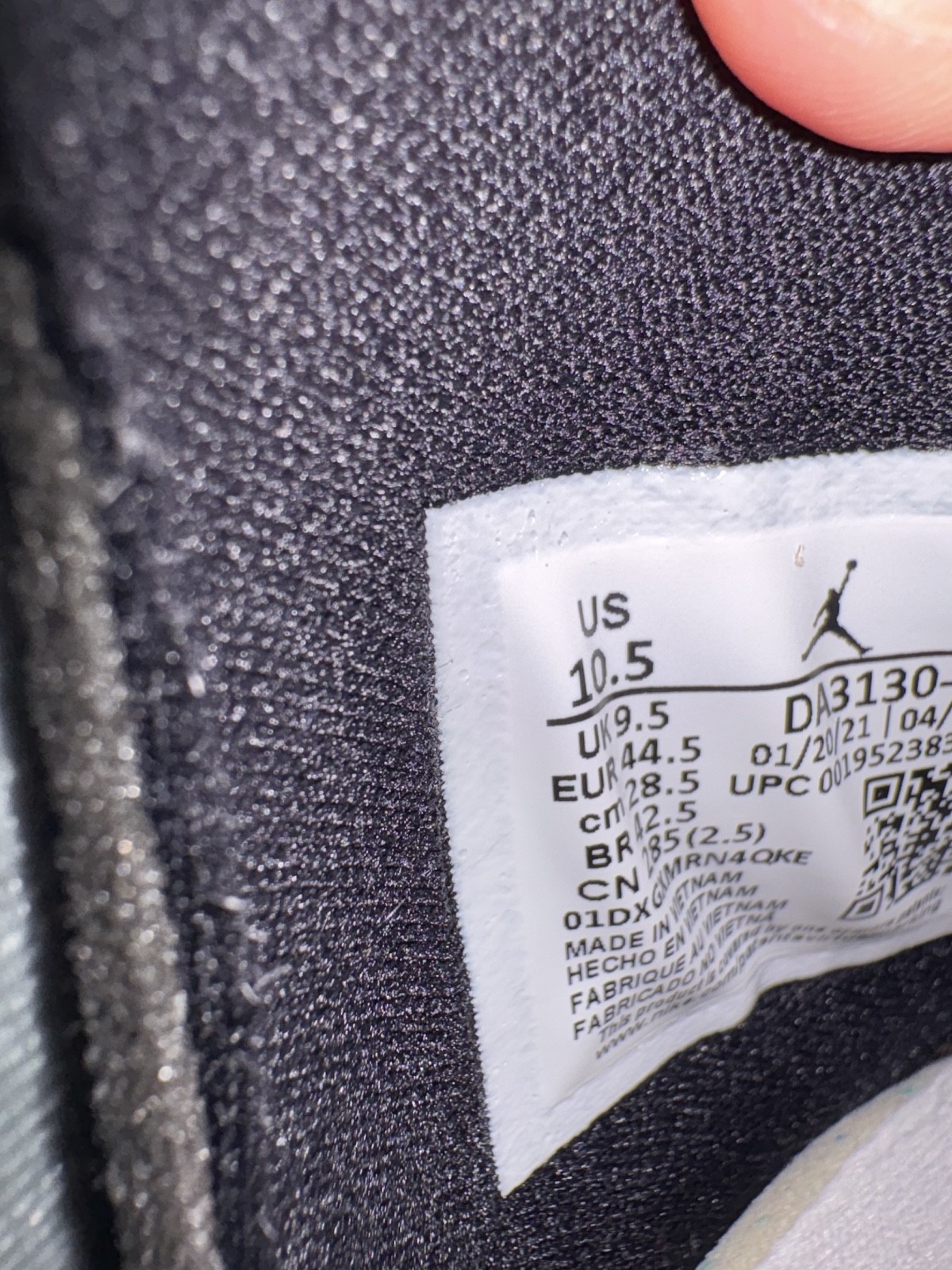 Nike Air Jordan ZION 1 Light Smoke Grey – Mens 10.5 Womens 12