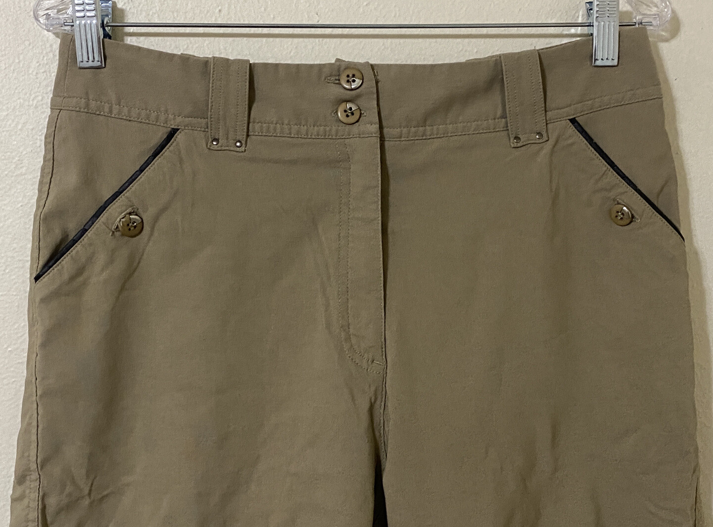 Jamie Sadock Size 8 Women’s Light Khaki Casual Golf Long Shorts 30″ x 12″