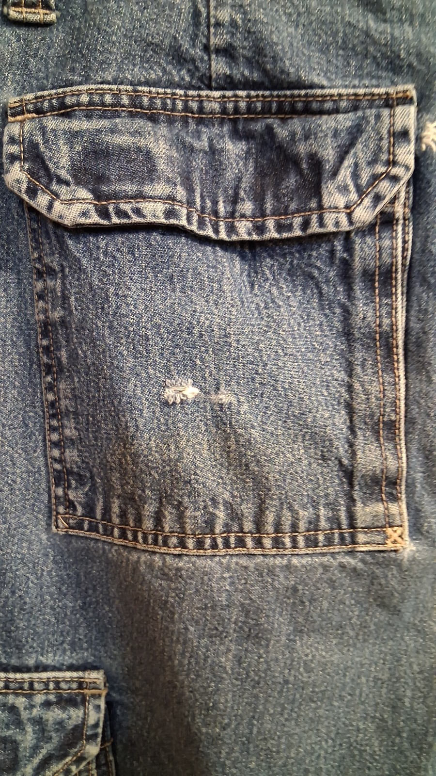 Faded Glory Dark Stone Washed Blue Jean Cargo Pants 36 x 32 (tape says 28)