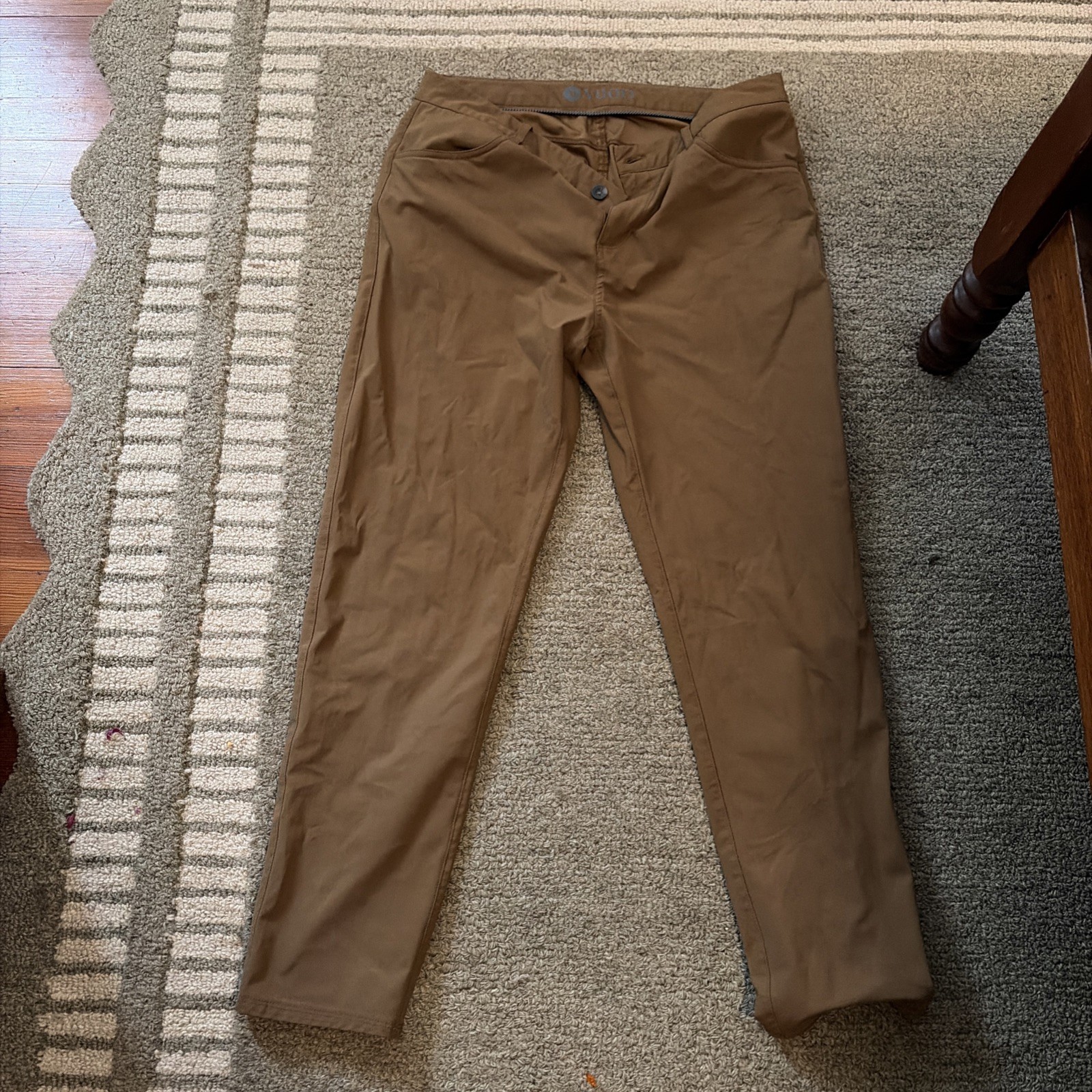 Vuori Meta Pants Mens Size 34×30 Brown Performance Stretch Pants V430-S. READ