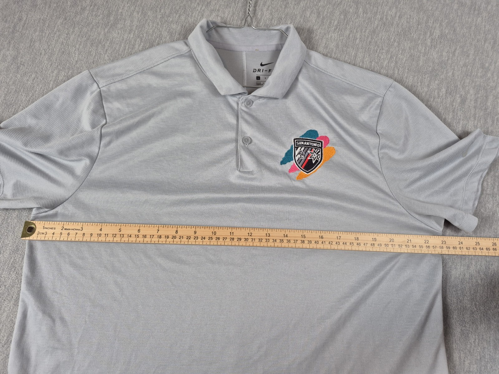 San Antonio Spurs Nike Polo Shirt Dri Fit Men Large Gray SA FC Fiesta Colors