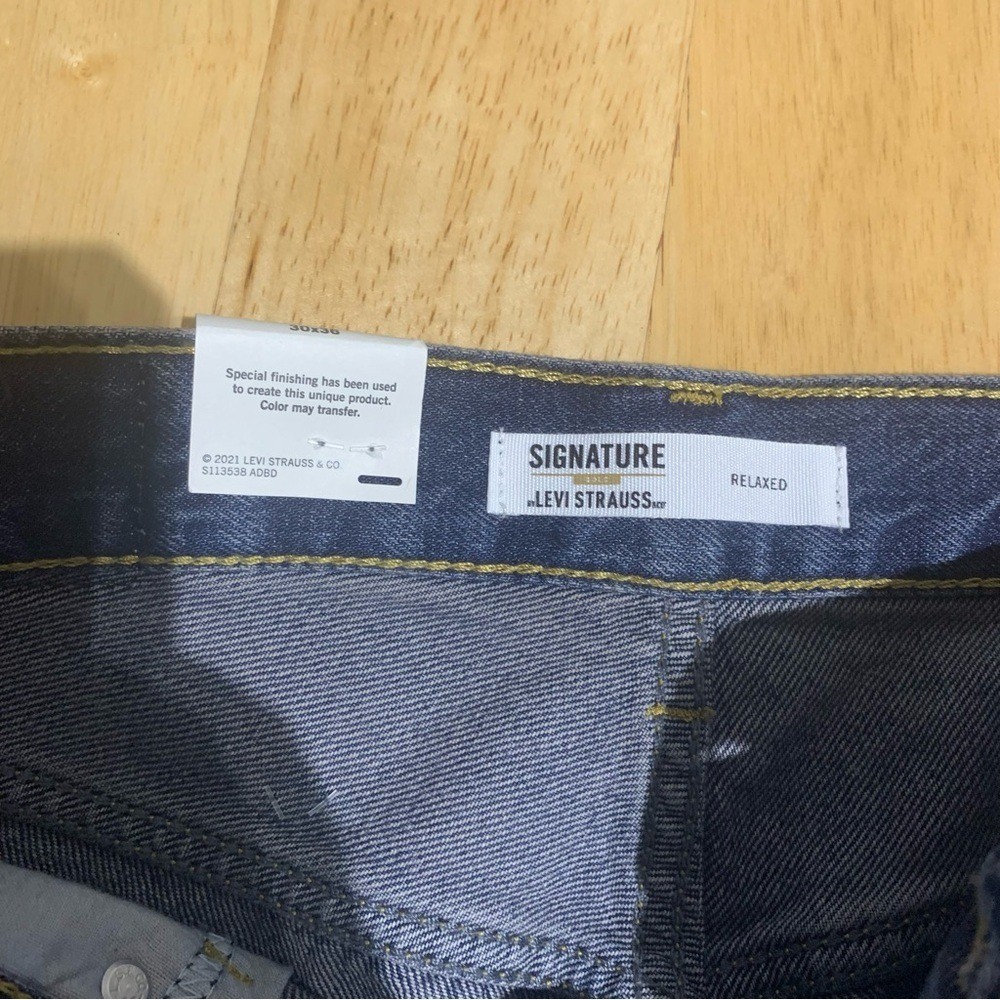 Signature By Levi Strauss & Co. NEW Men’s 30X36 Relaxed Stretch Loose Jeans