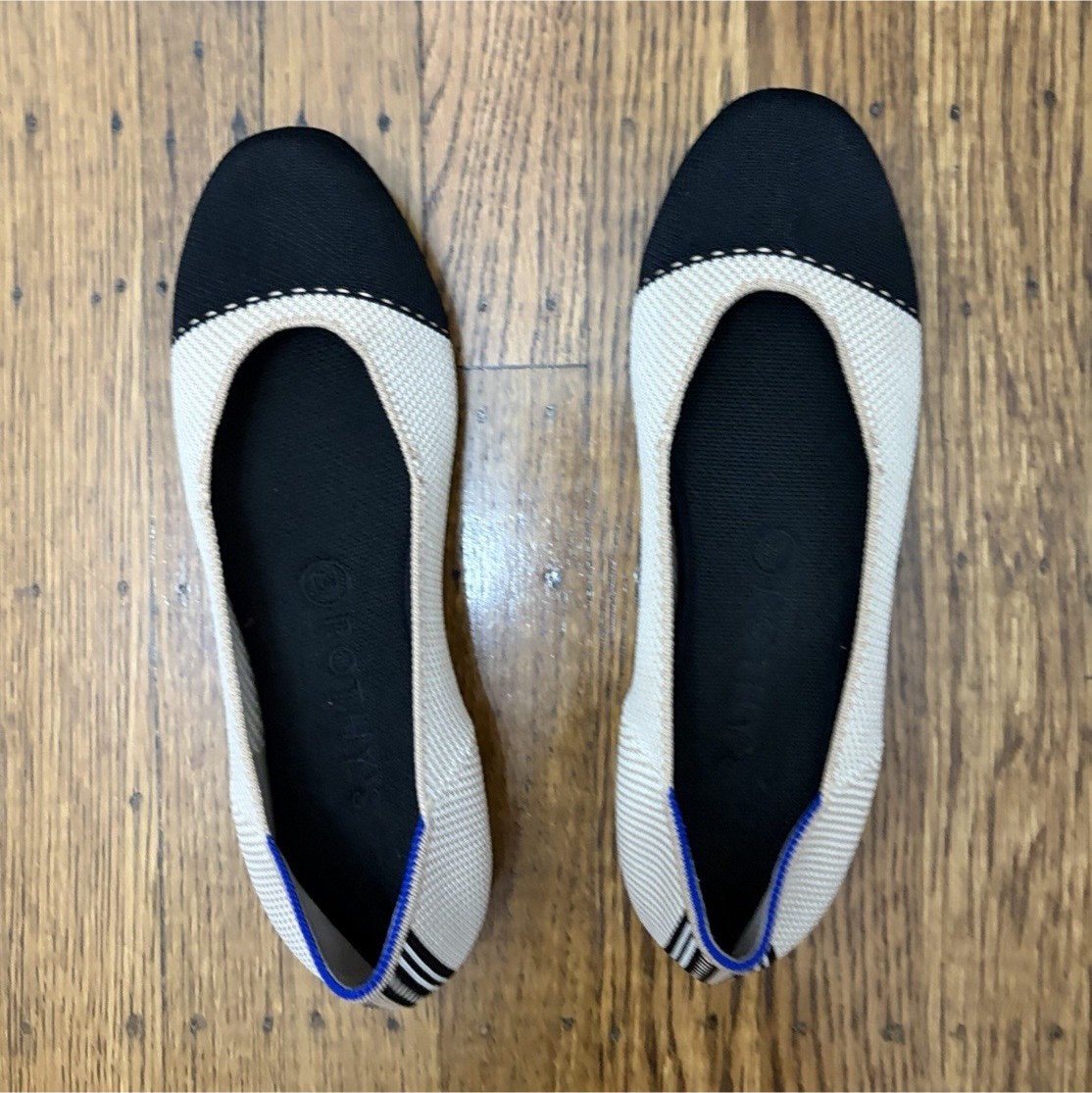Rothy’s Women’s Beige/Black Colorblock Knit Cap Toe Ballet Flats Slip On 9
