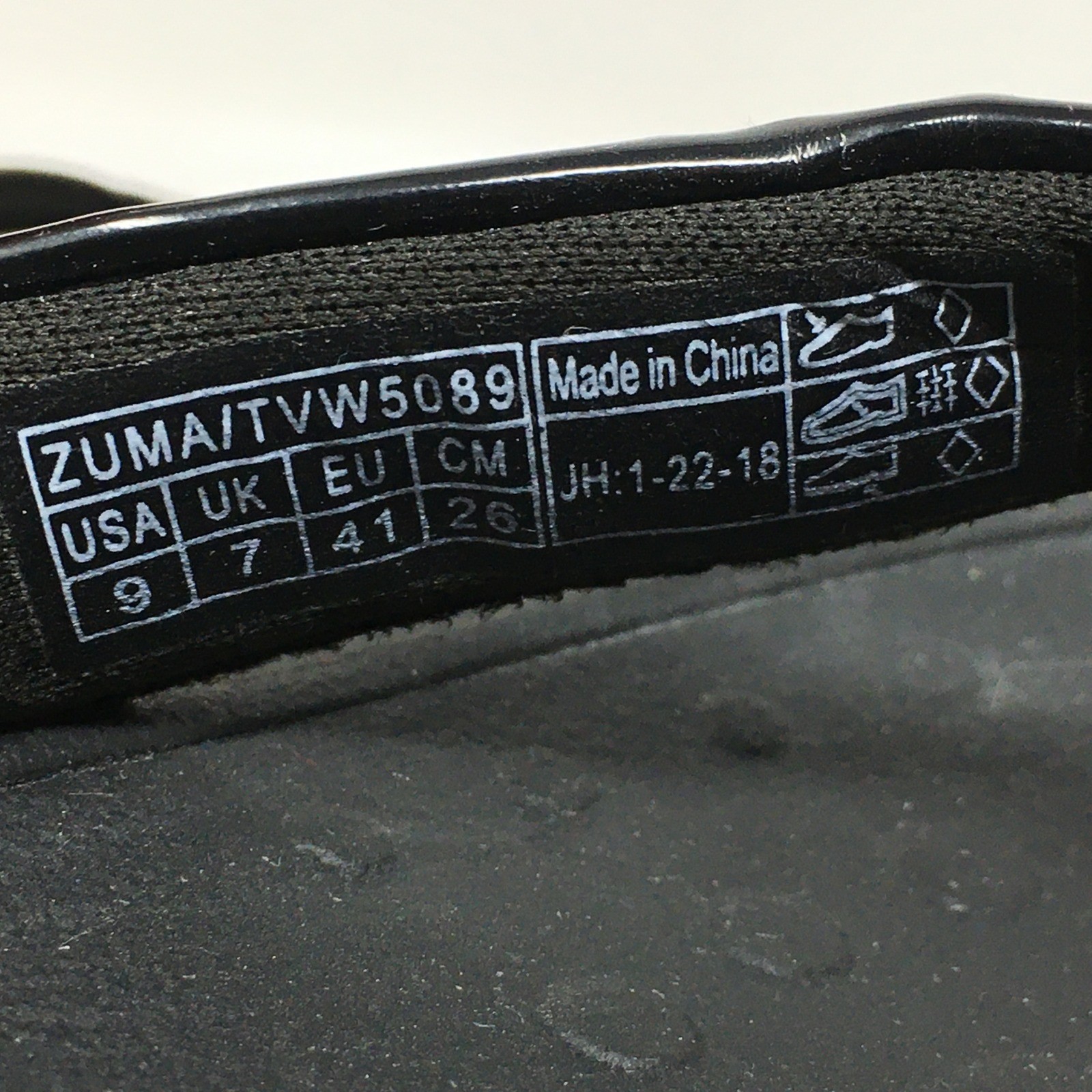 Vionic Zuma Flip Flops Sandals Shoes Womens Size 8 Black Patent Slide Orthotic