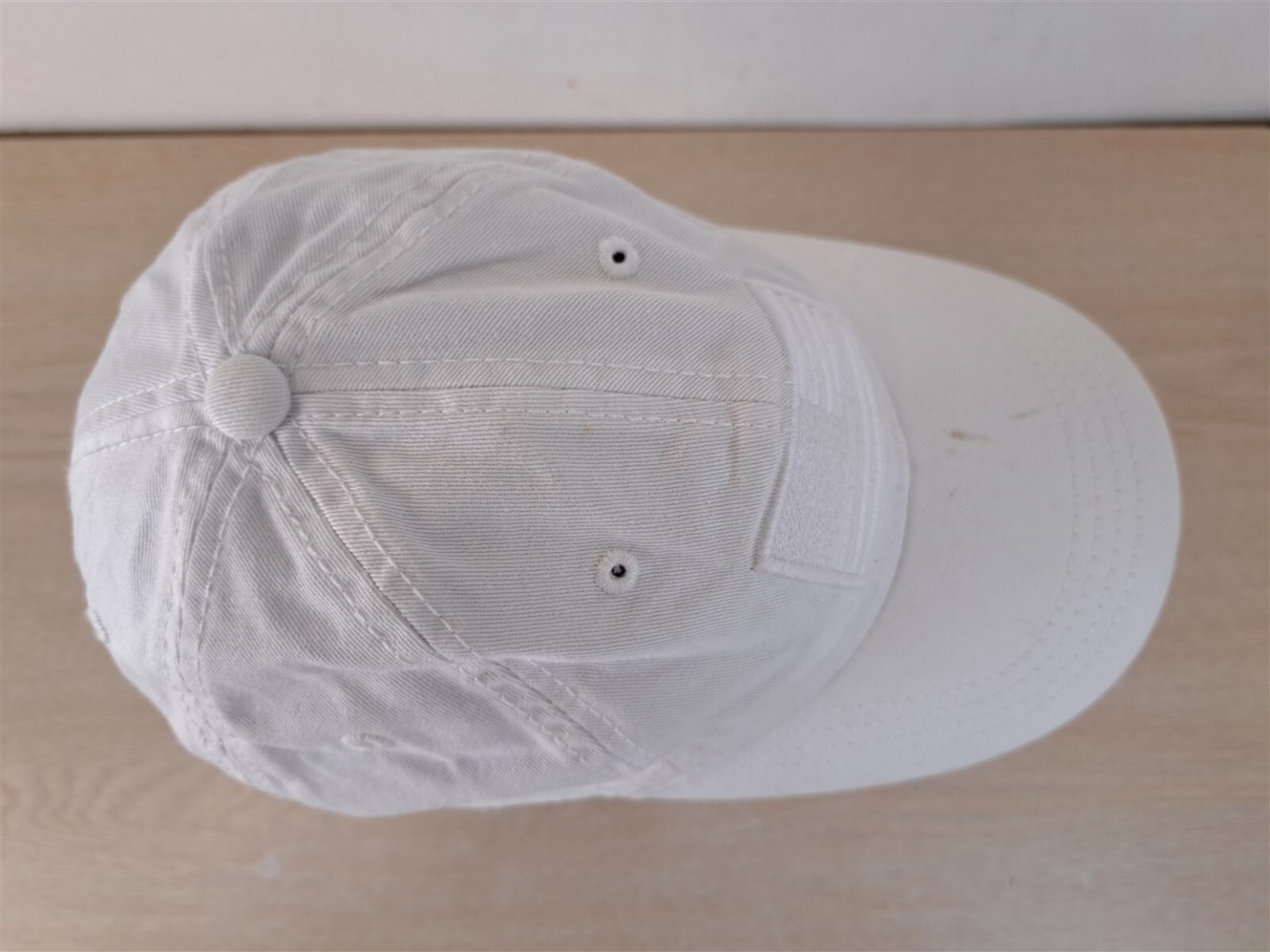 ACADEMY SPORTS OUTDOORS USA FLAG ADJUSTABLE STRAPBACK BASEBALL HAT/CAP, WHITE