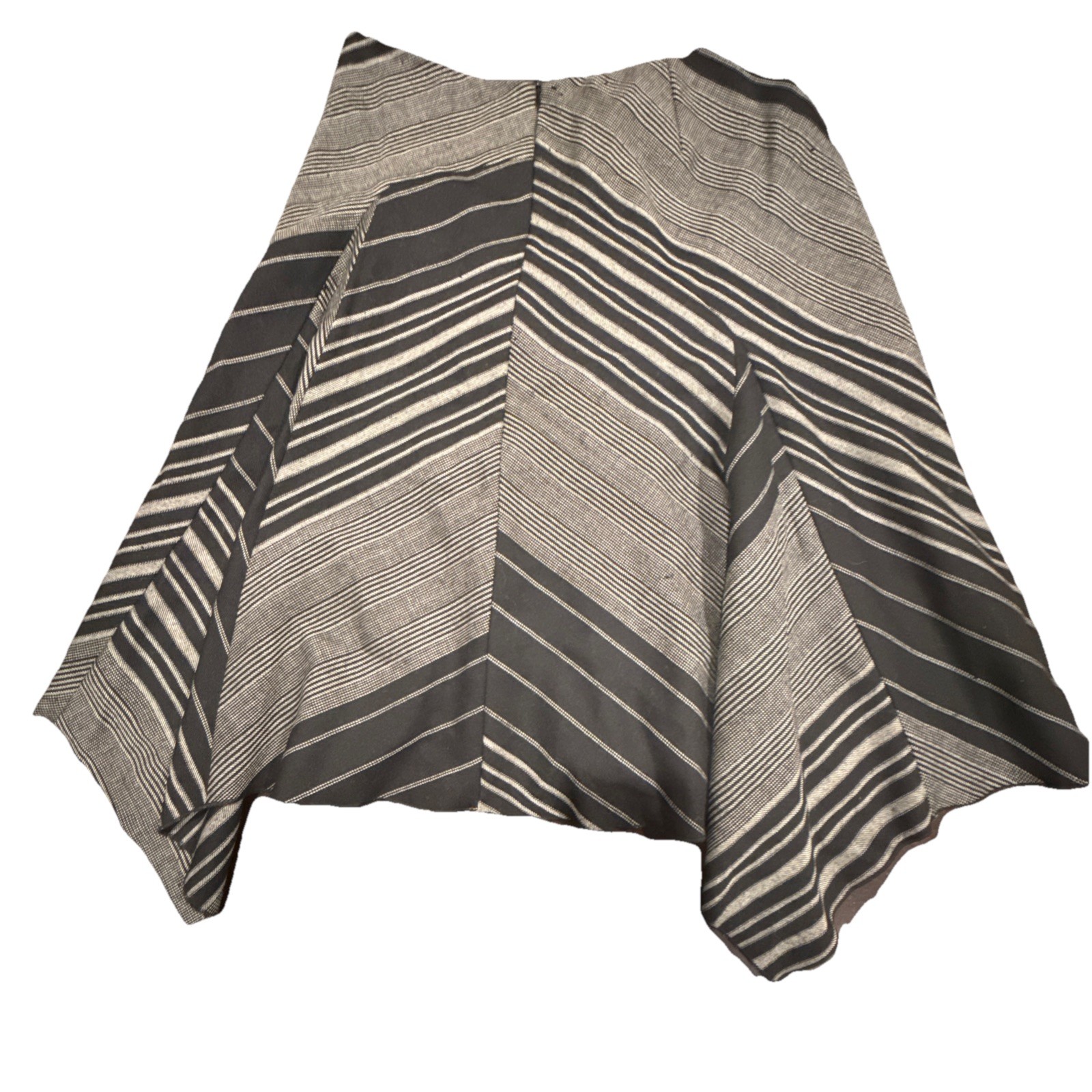 Karen Kane Lifestyle Striped A-Line Skirt Women’s Size 10 Handkerchief Hem
