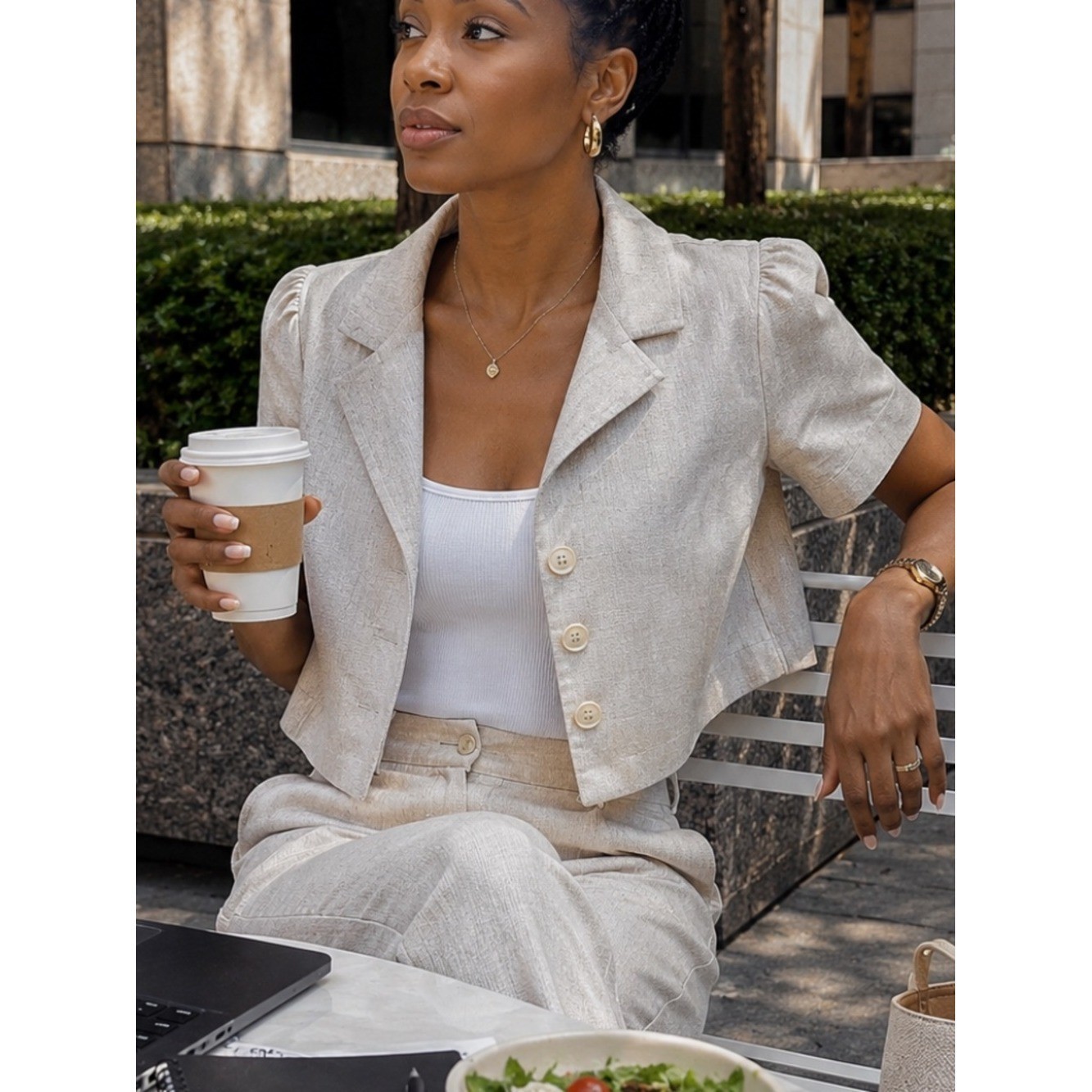 Lafayette 148 New York Cropped Linen Blend Blazer Size 2 Beige Neutral Luxe
