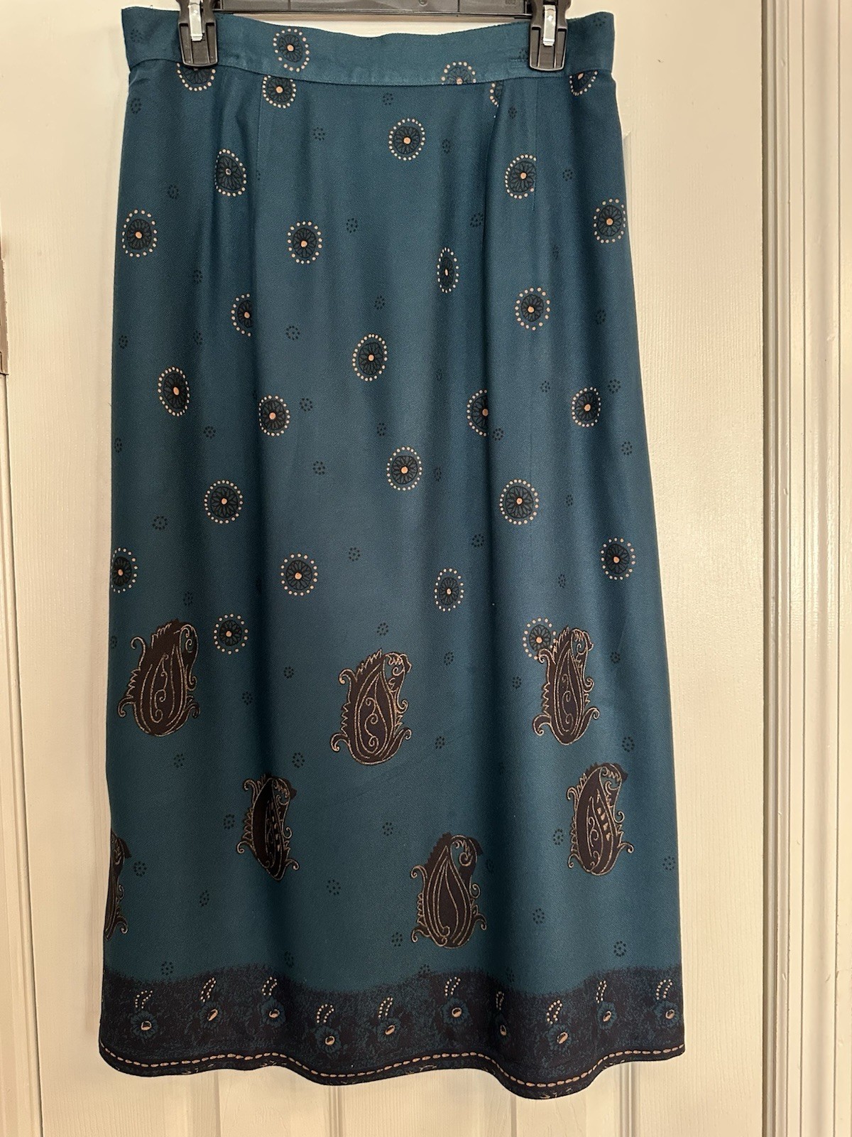 Women’s 30” to 32” Waist Long Teal Skirt
