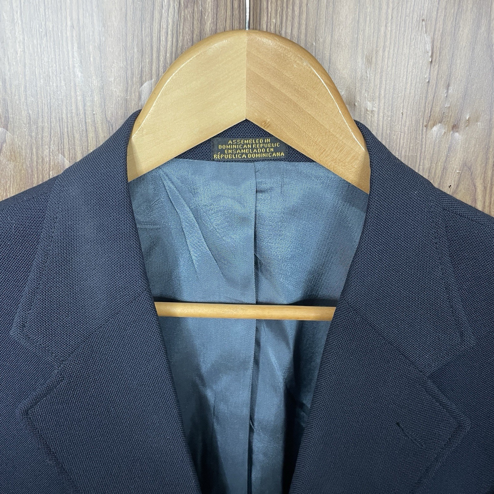 Stafford Blazer Jacket Mens 40R Blue Solid Polyester Worsted Wool Gold Buttons