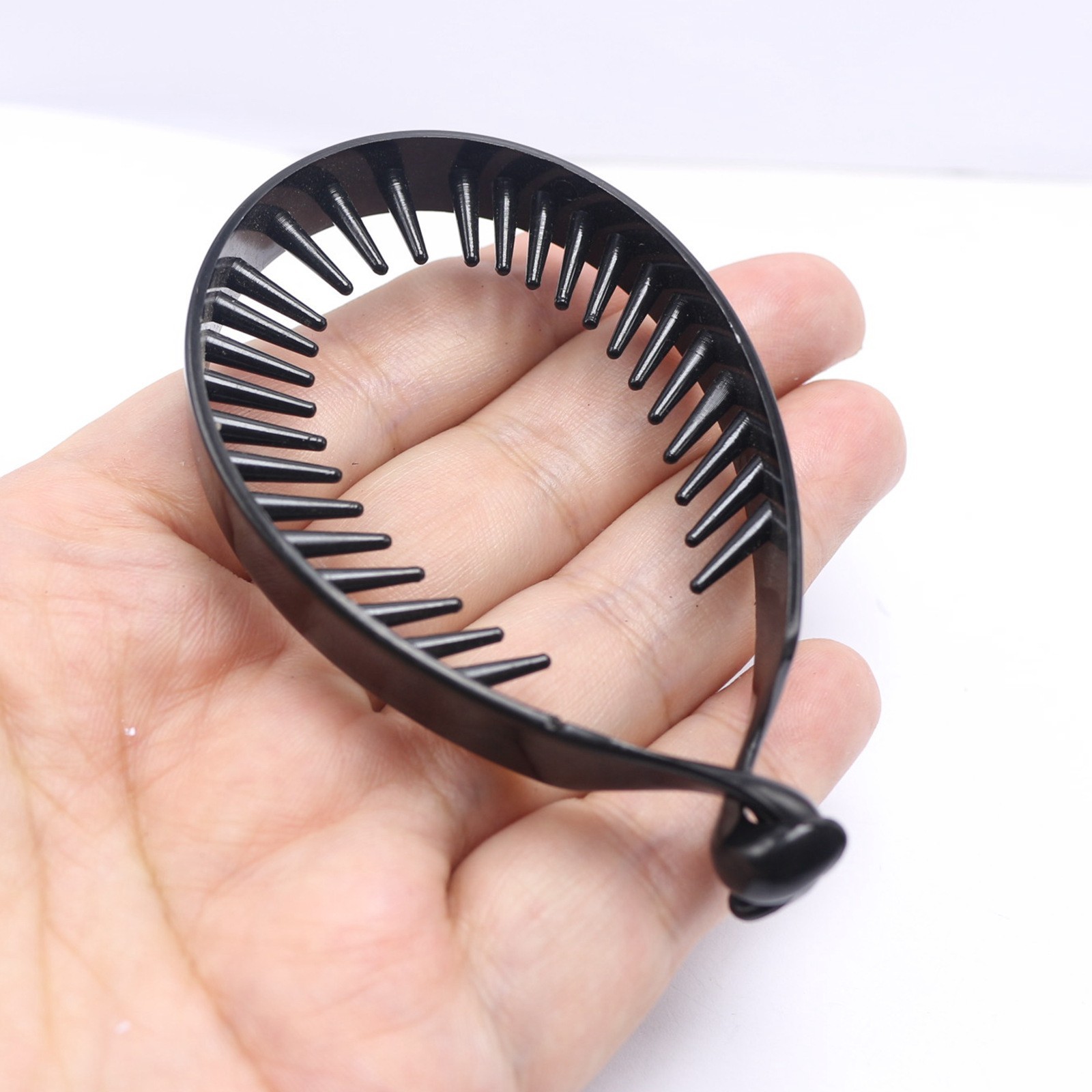 10 Pcs Black Plastic Twisted Ponytail Clip Holder Hair Claw 82mm Bun Maker
