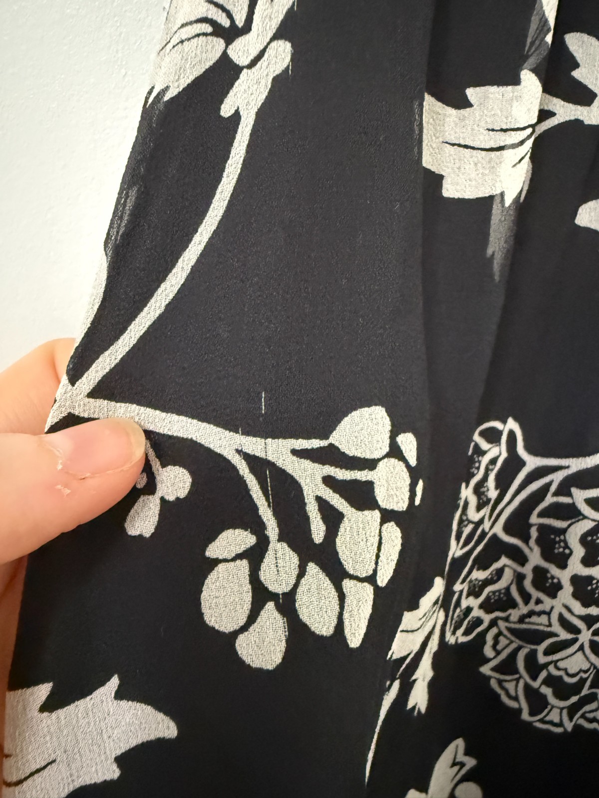 White House Black Market Silk Black Floral Halter Blouse XL Old Money Career