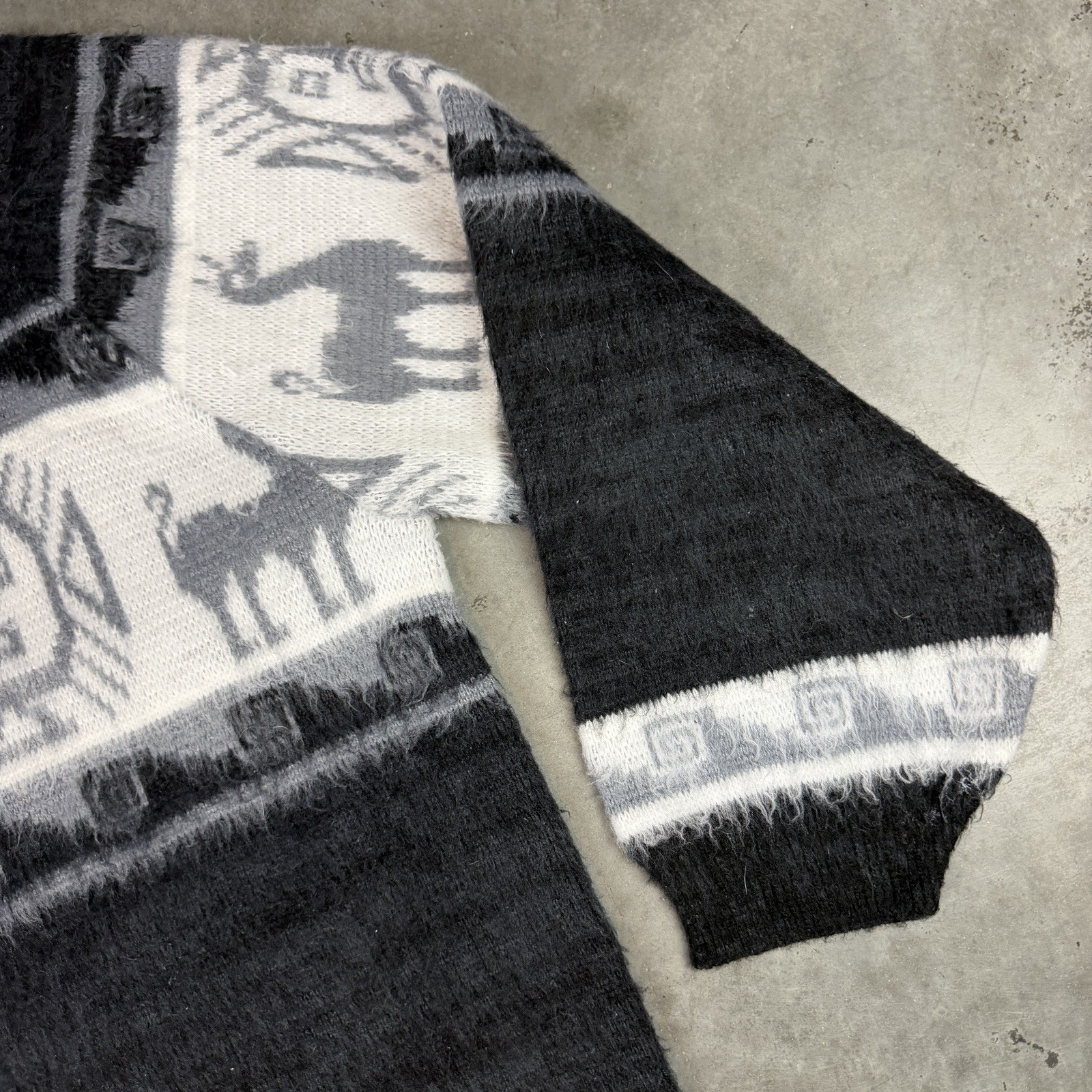Alpaca Cardigan Mens Medium Black Vintage Button Up Long Sleeve Flaws
