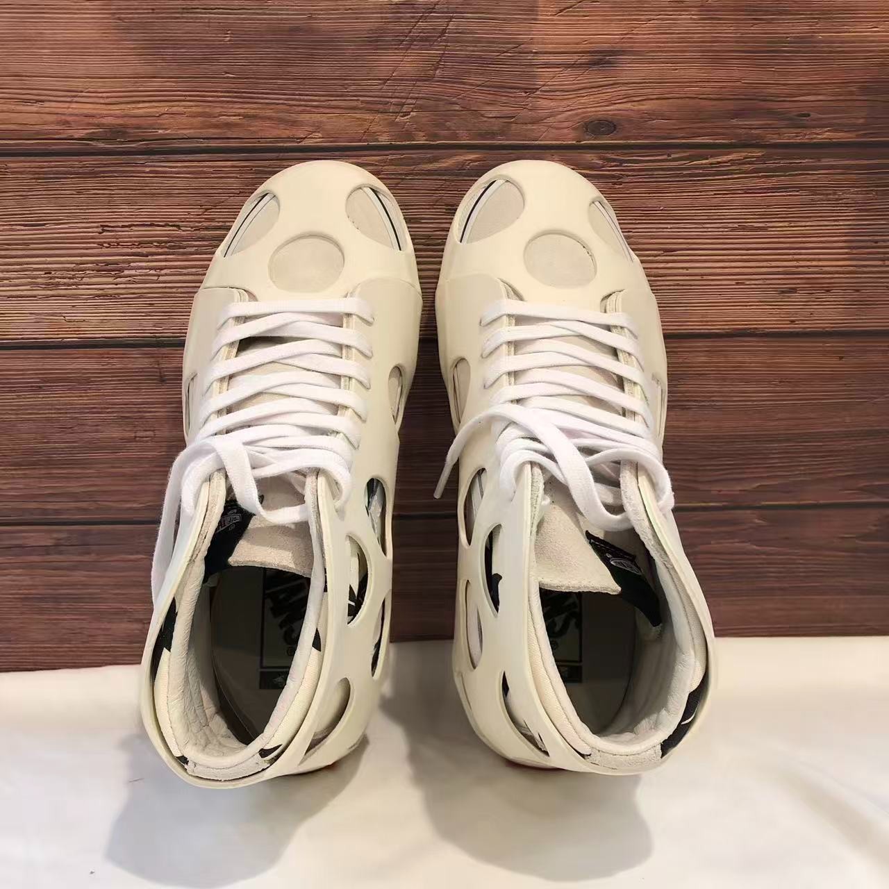 Vans Sk8-Hi Cage VLT LX ‘Polka Dot Checkered – Marshmallow’ Men Shoe VN0A5FBW2UH
