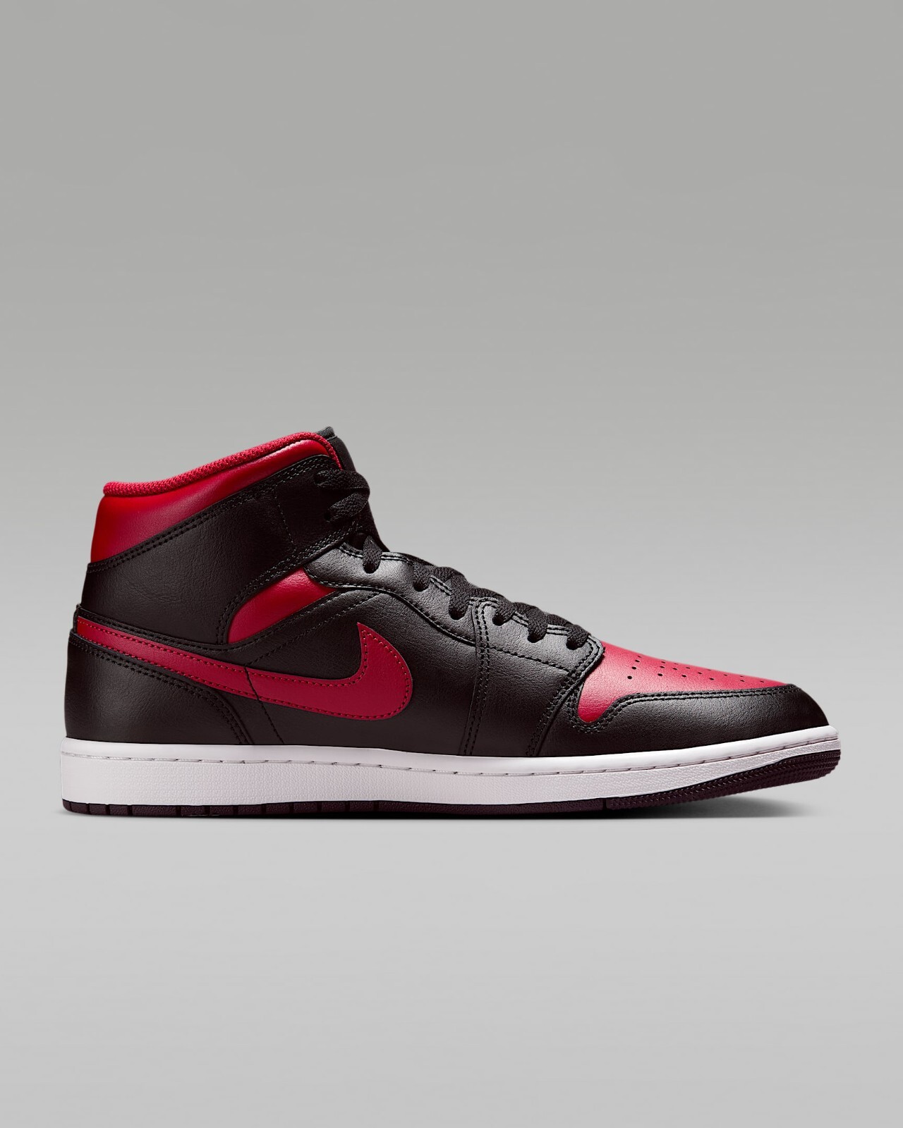Nike Air Jordan 1 Mid “Bred” DQ8426-067 Men’s Shoes Sneakers Brand New [US 7-14]