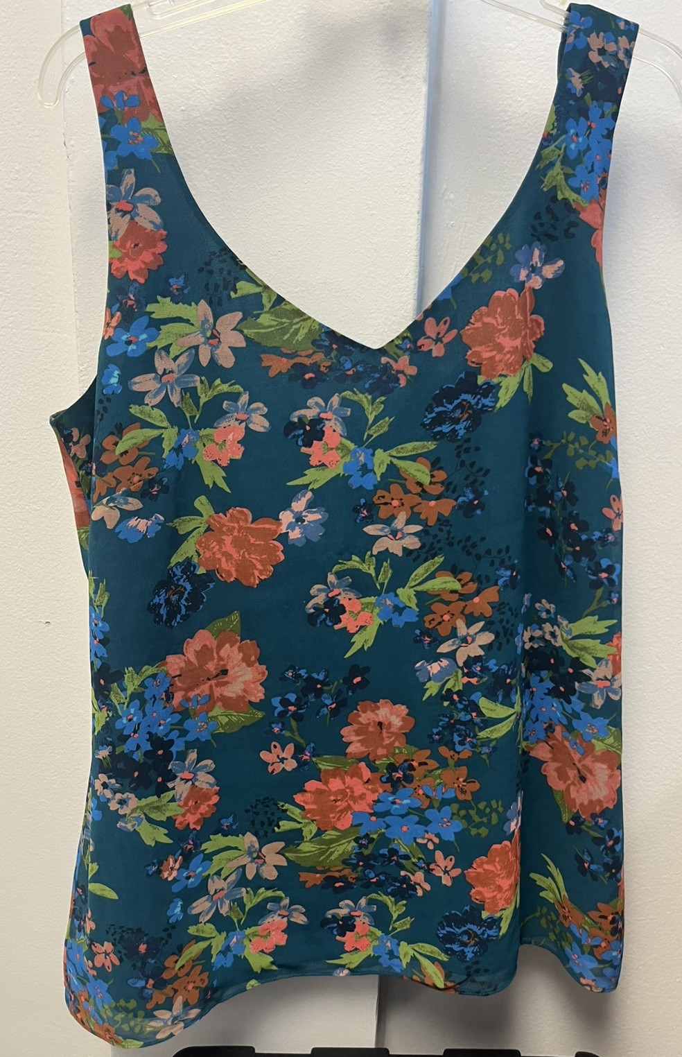 CAbi Teal Floral Print #3449 Still Life Lined V-neck Cami Tank top Blouse Sz L