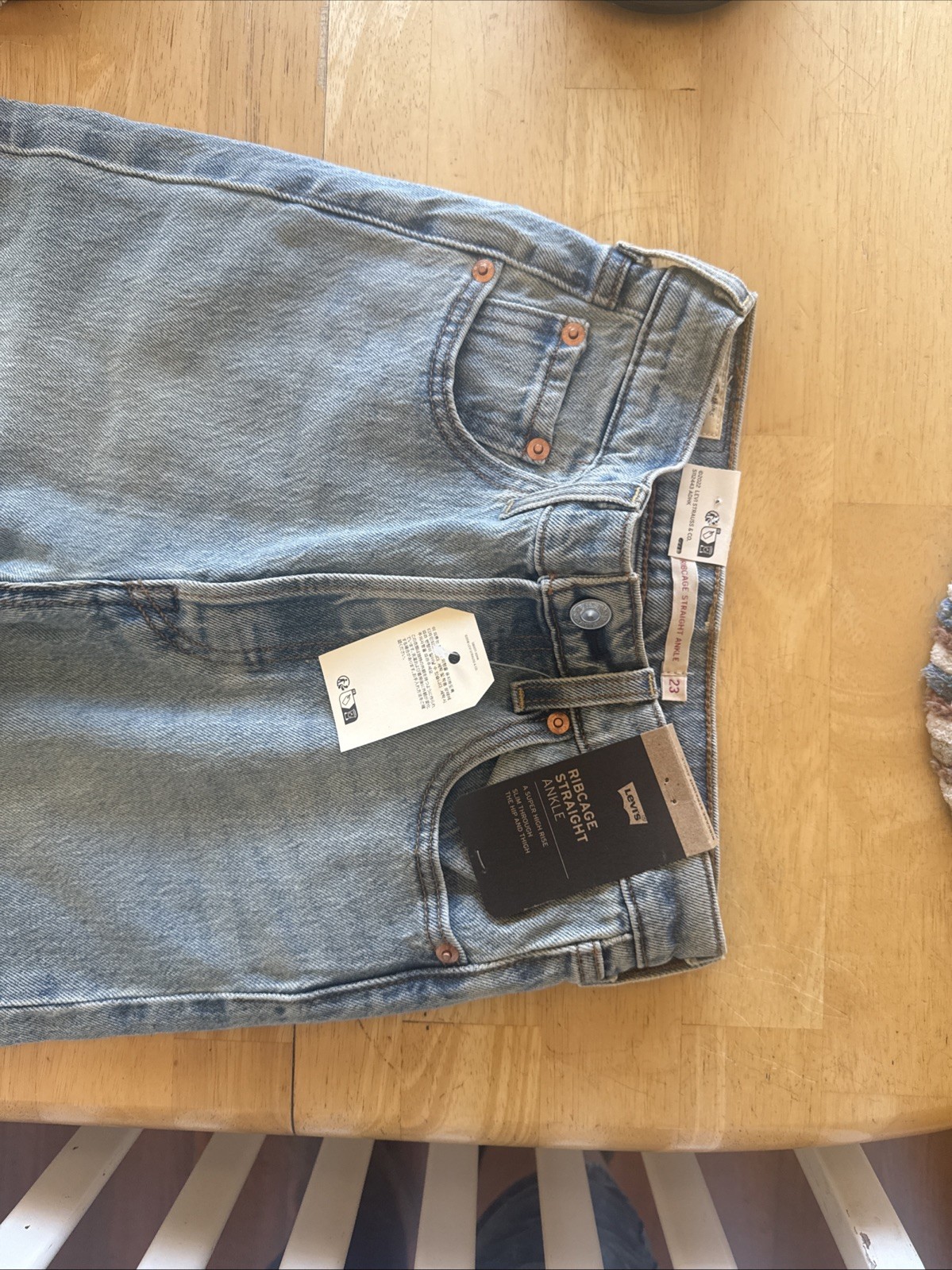 Levi’s Ribcage Straight Ankle Jeans Size 23×27 Slim High Rise Pant XXS 000