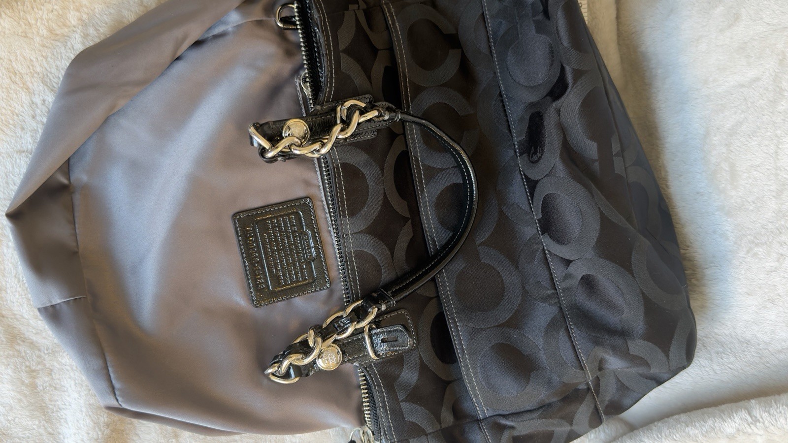 Coach Madison Signature Logo Tote Bag Black Zip Closure Silver Chain Straps